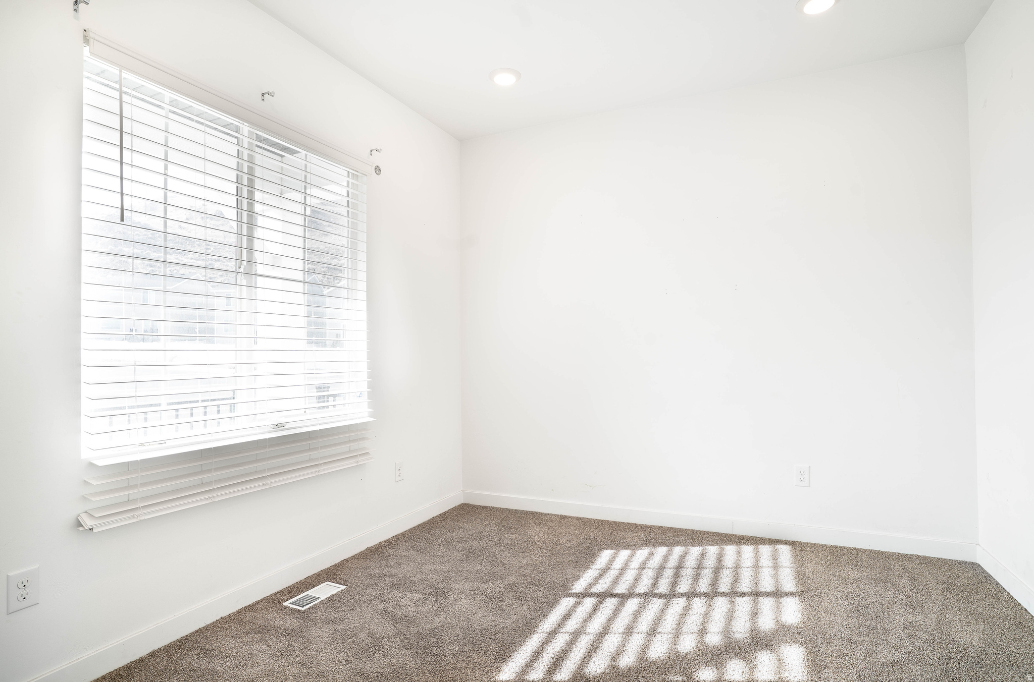 LITTLE VALLEY GATEWAY - Residential