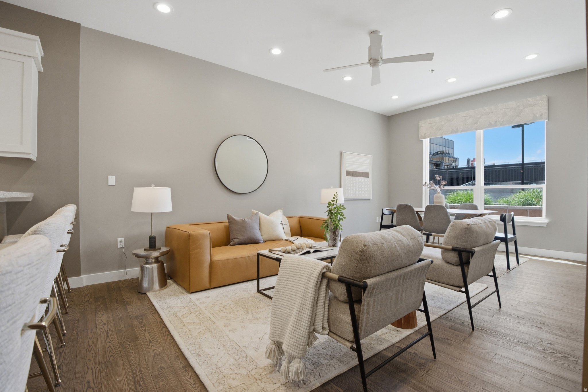 METRO CONDOMINIUMS - Residential