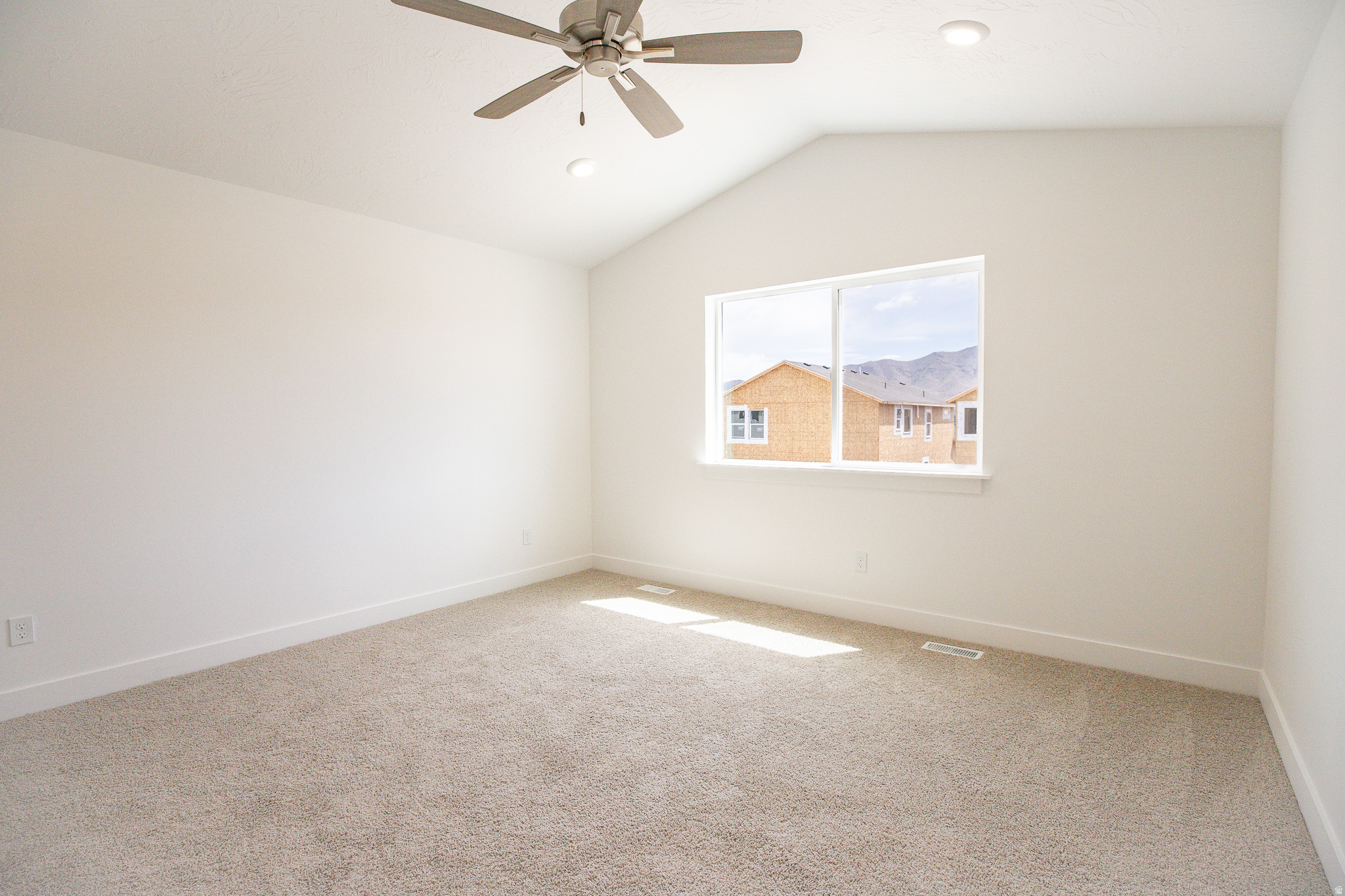 HARMONY 3 - Residential