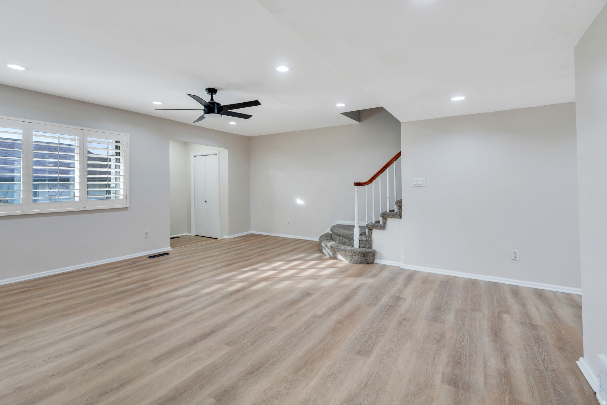 THREE FOUNTAINS - Residential