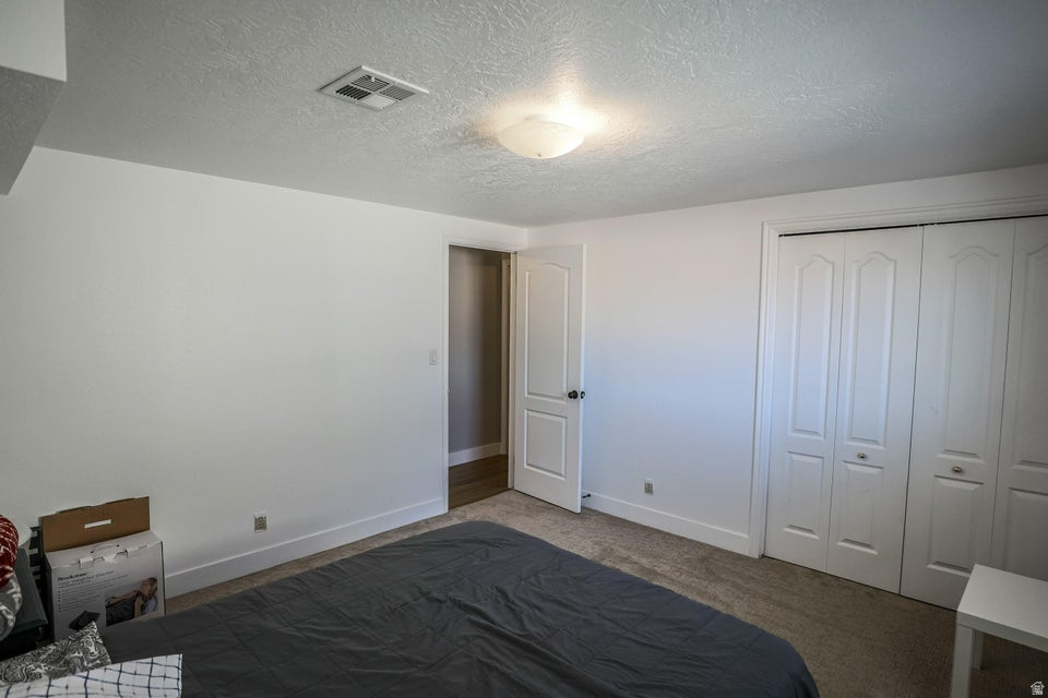 BLOOMINGTON HILLS - Residential