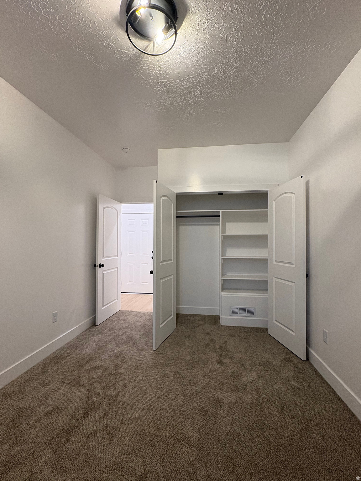 MAYFIELD ESTATES - Residential