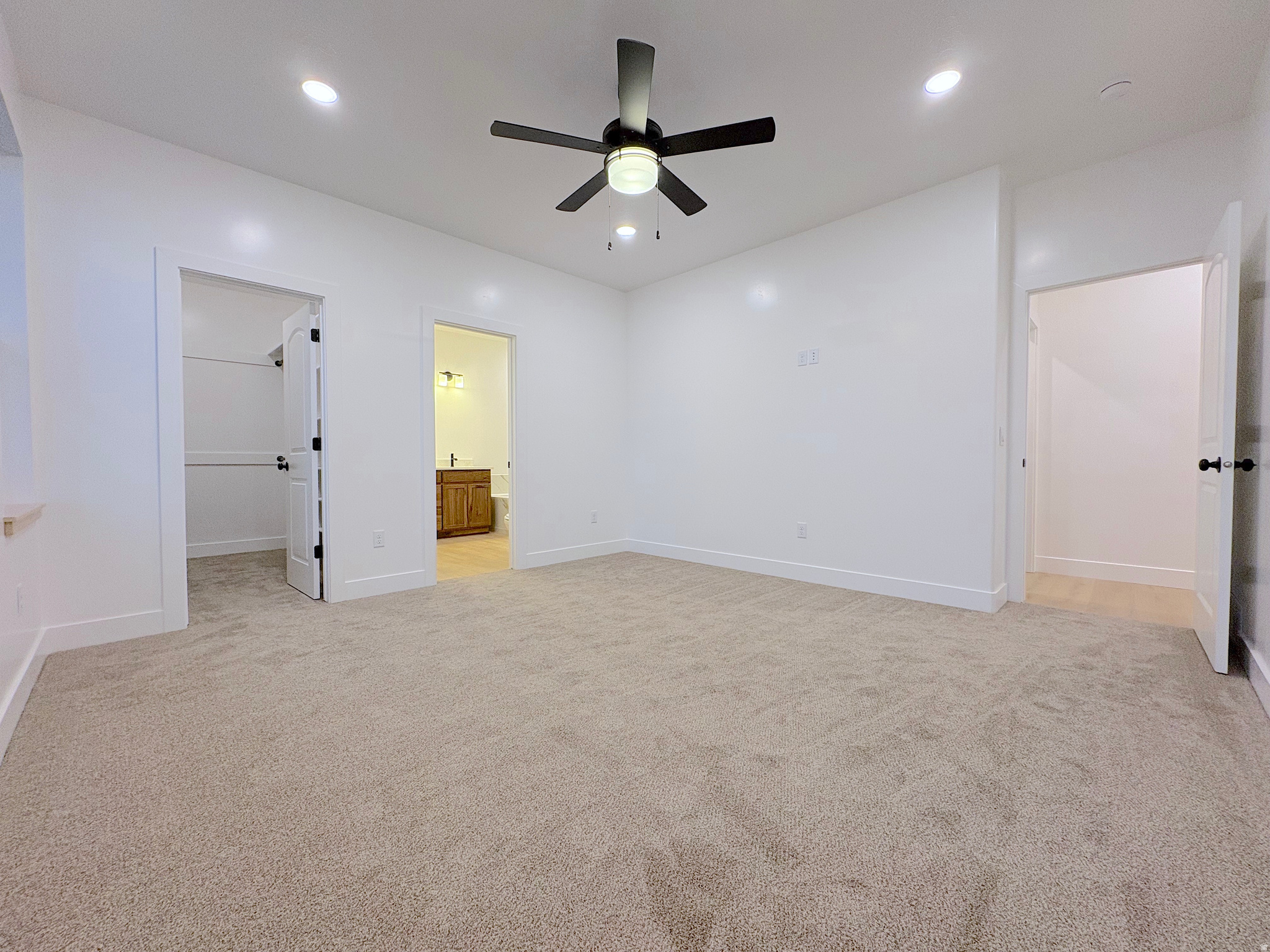 MAYFIELD ESTATES - Residential