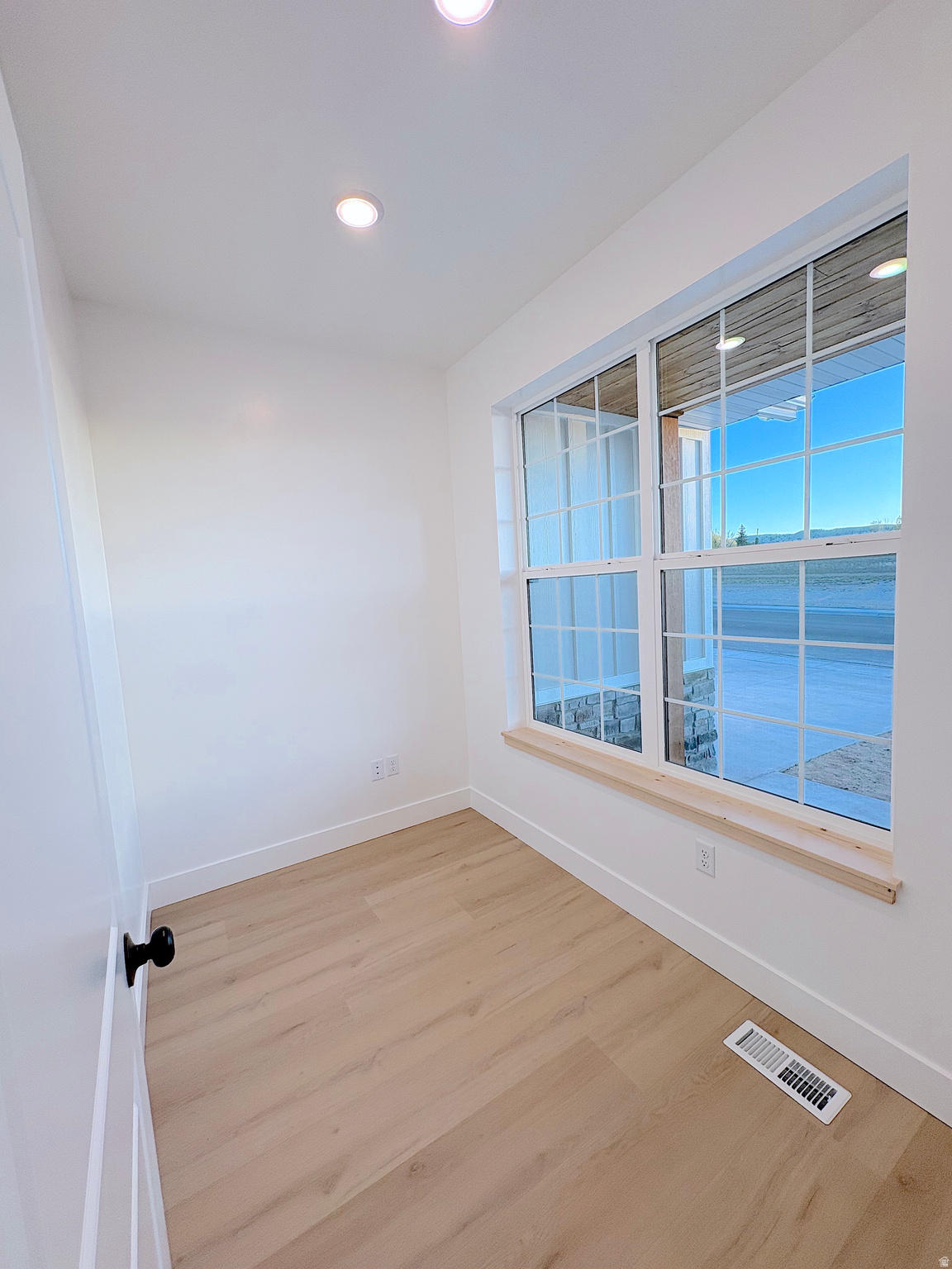 MAYFIELD ESTATES - Residential