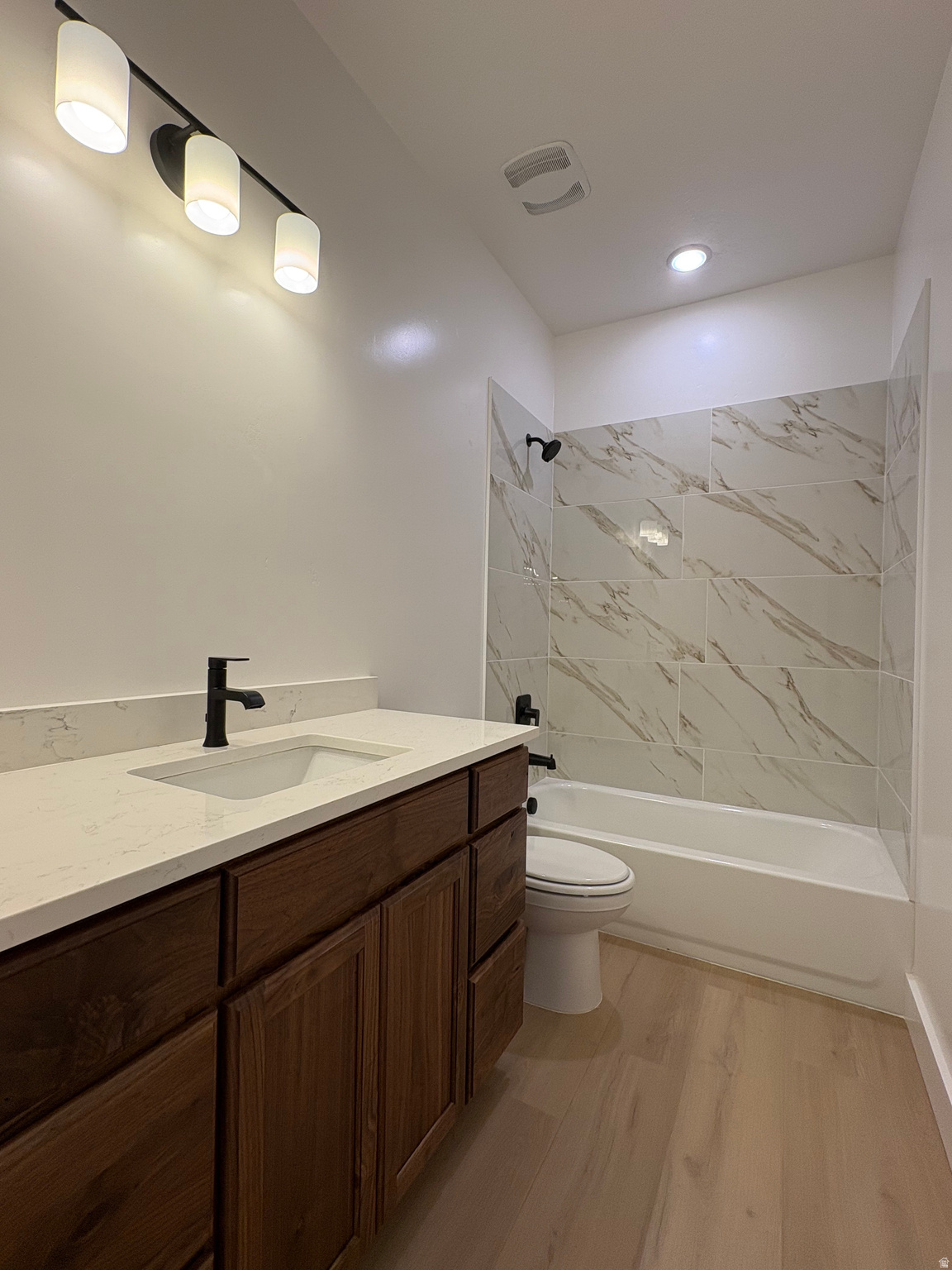 MAYFIELD ESTATES - Residential