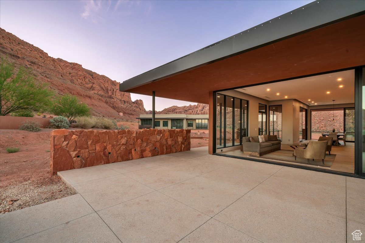 SENTIERRE PADRE CANYON PH 1B - Residential