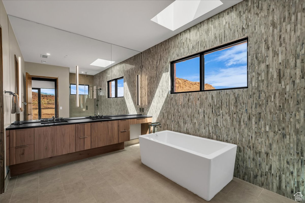 SENTIERRE PADRE CANYON PH 1B - Residential