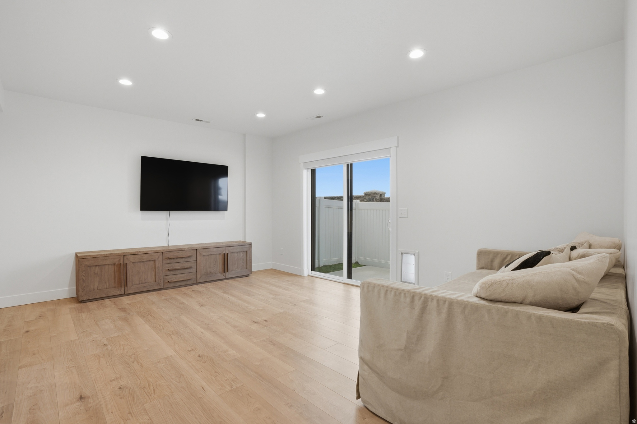 RIDGES - Residential