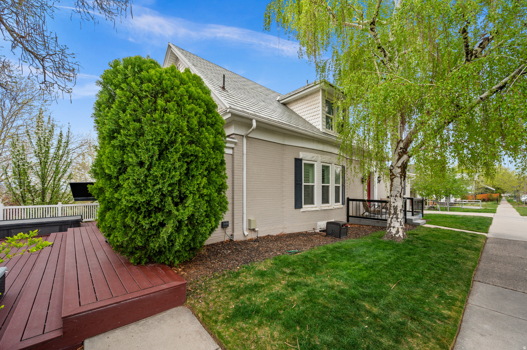 AVENUES - Residential