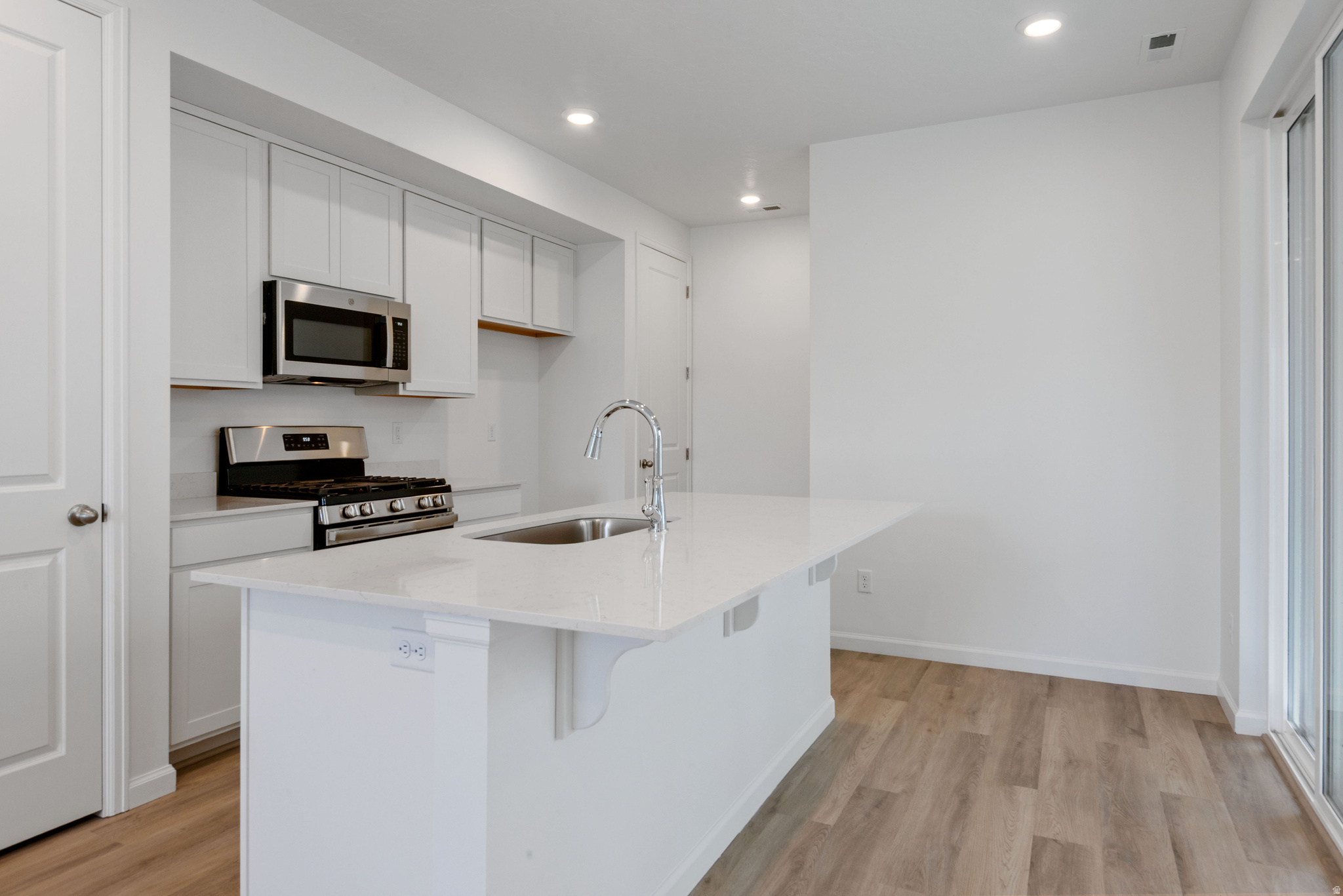 VILLAGES AT ARROWHEAD PARK - Residential