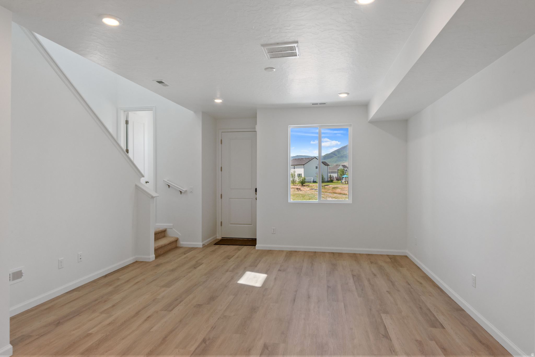 VILLAGES AT ARROWHEAD PARK - Residential
