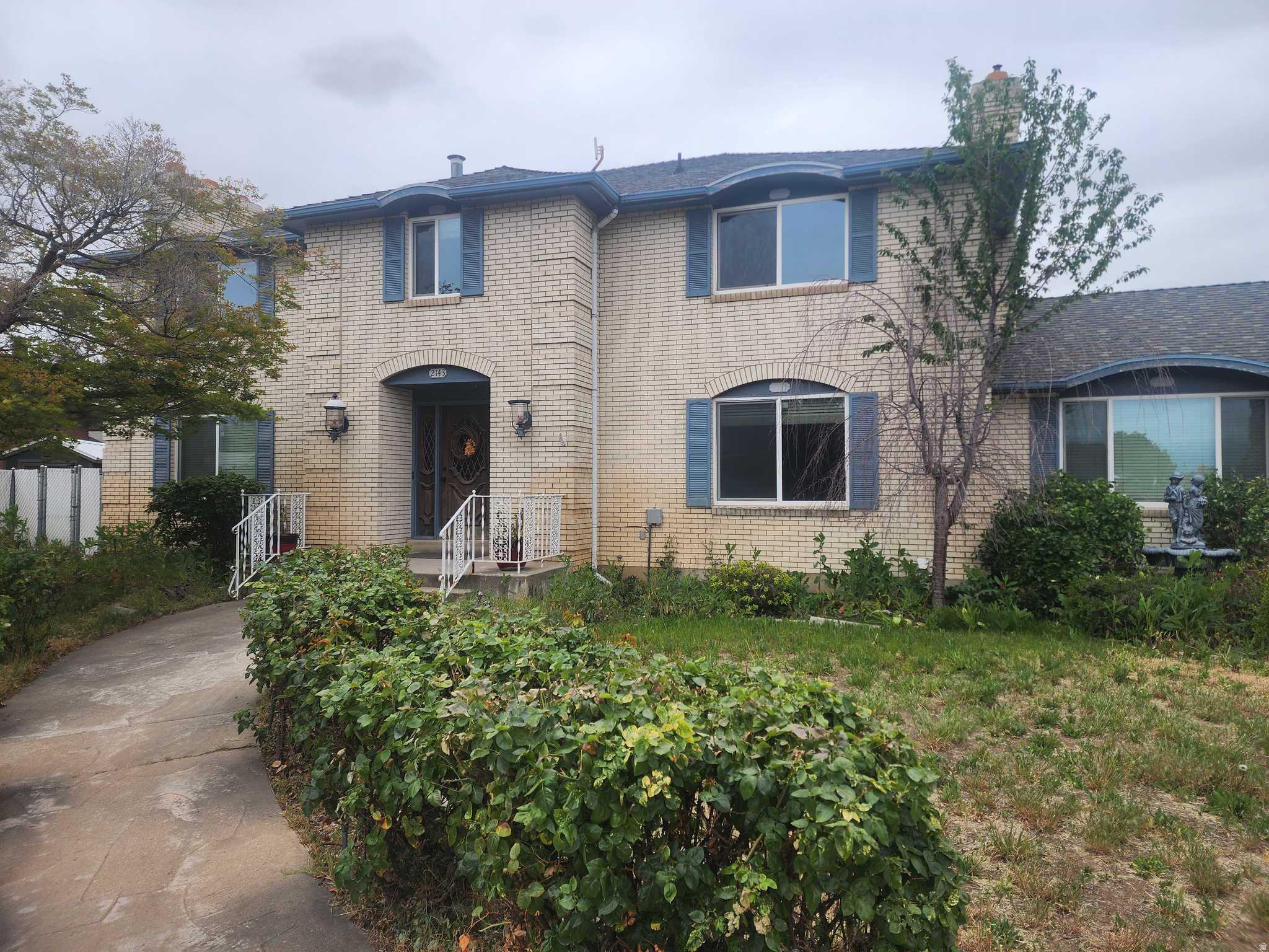 ROSEWOOD - Residential