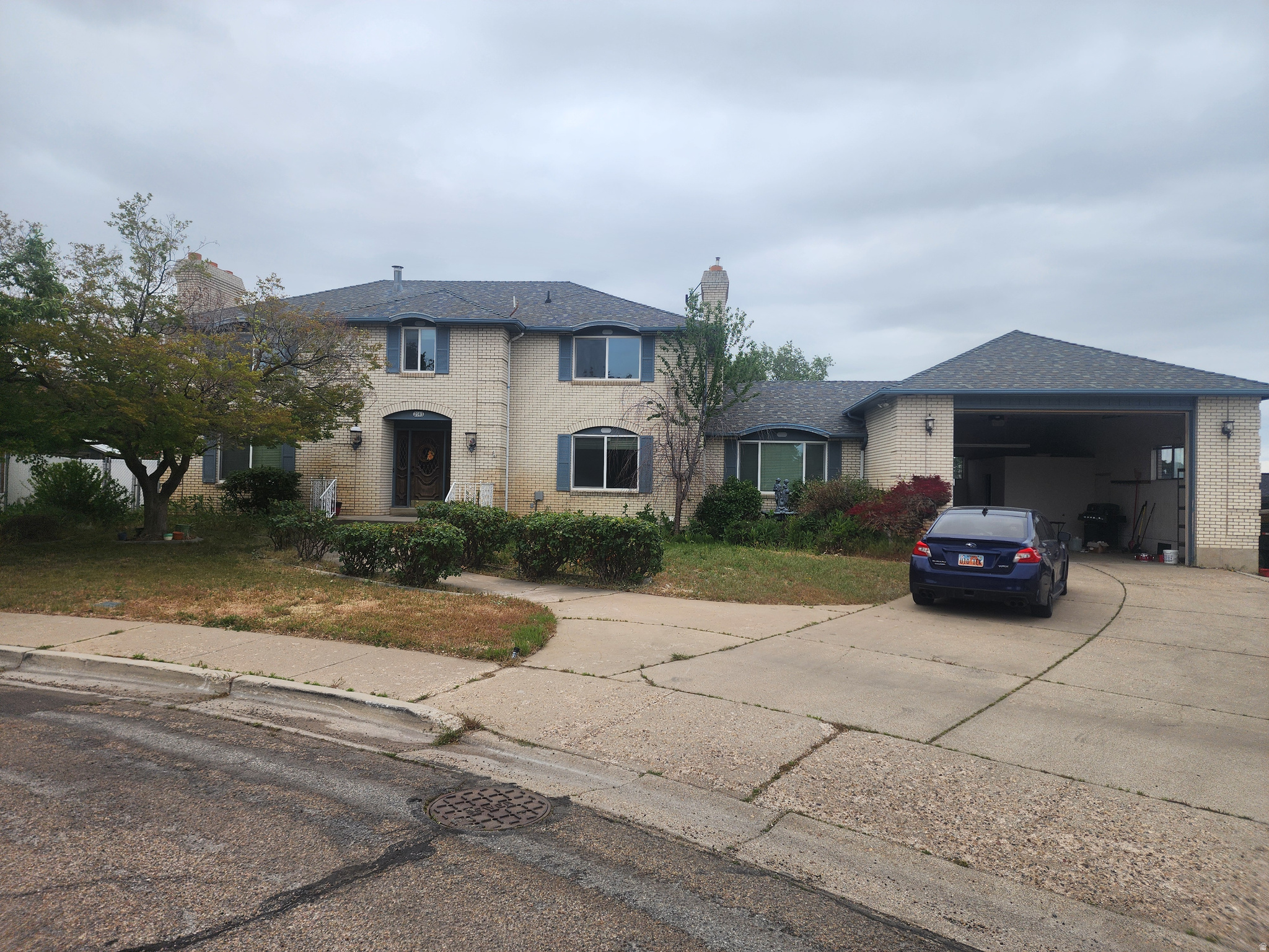 ROSEWOOD - Residential