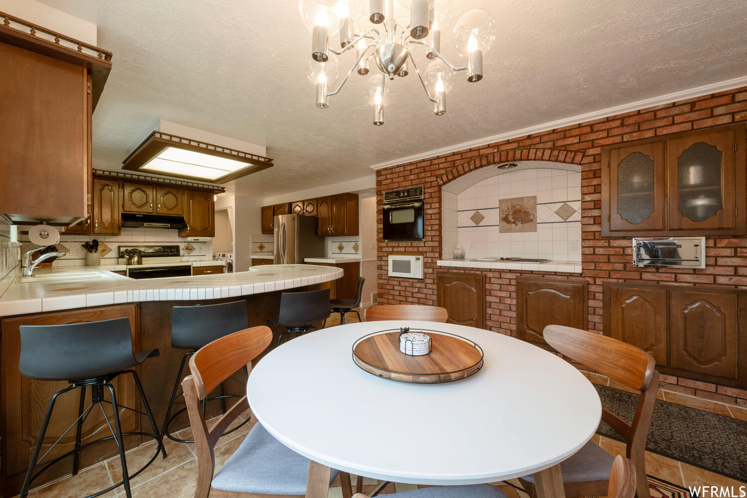 ROSEWOOD - Residential