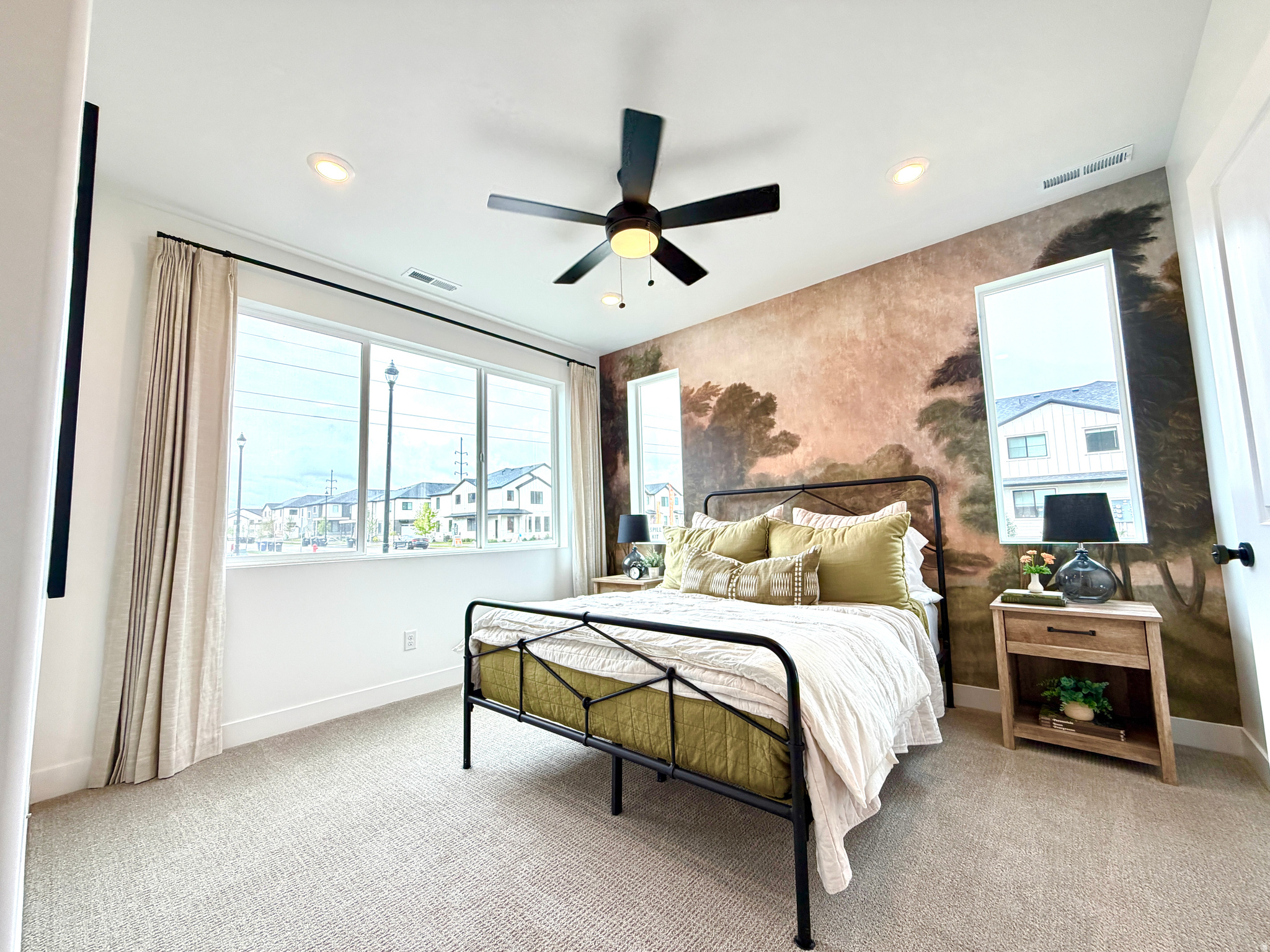 RIVER RUN - Residential