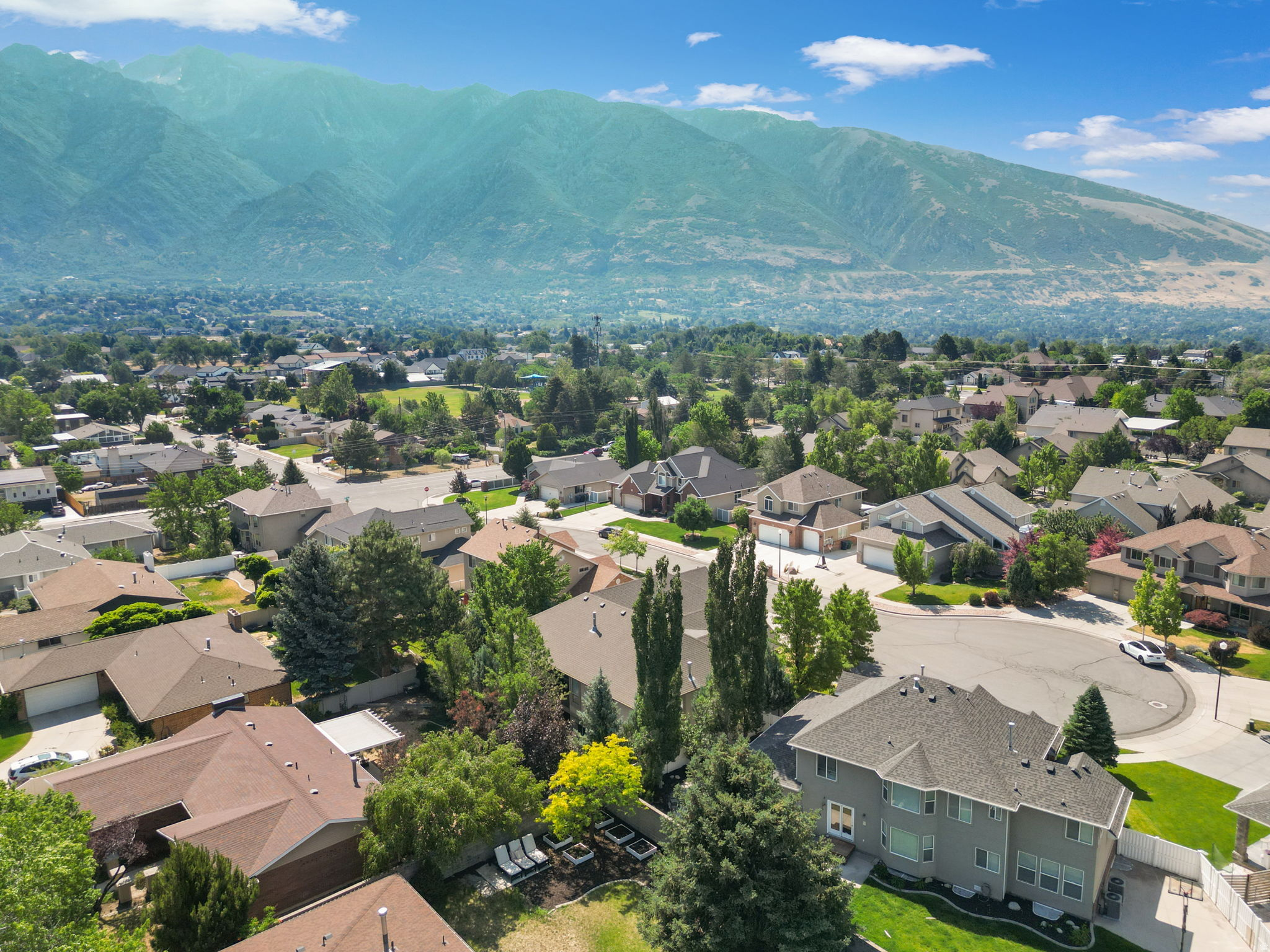 SUNRISE VALLEY - Residential