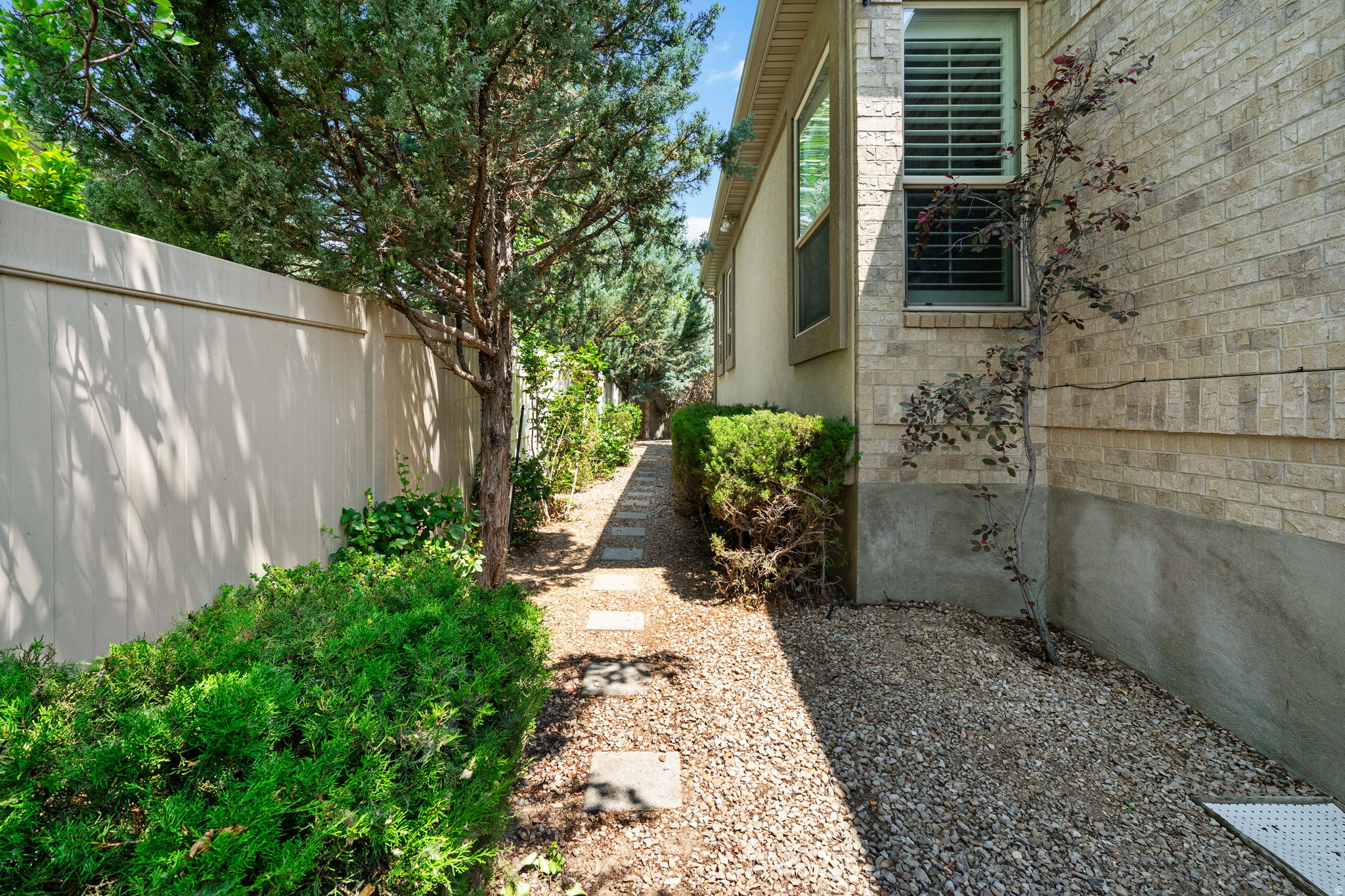 SUNRISE VALLEY - Residential
