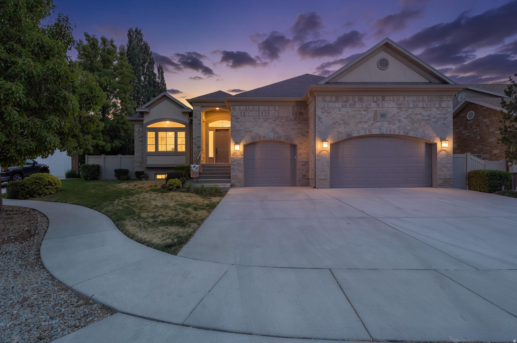 SUNRISE VALLEY - Residential
