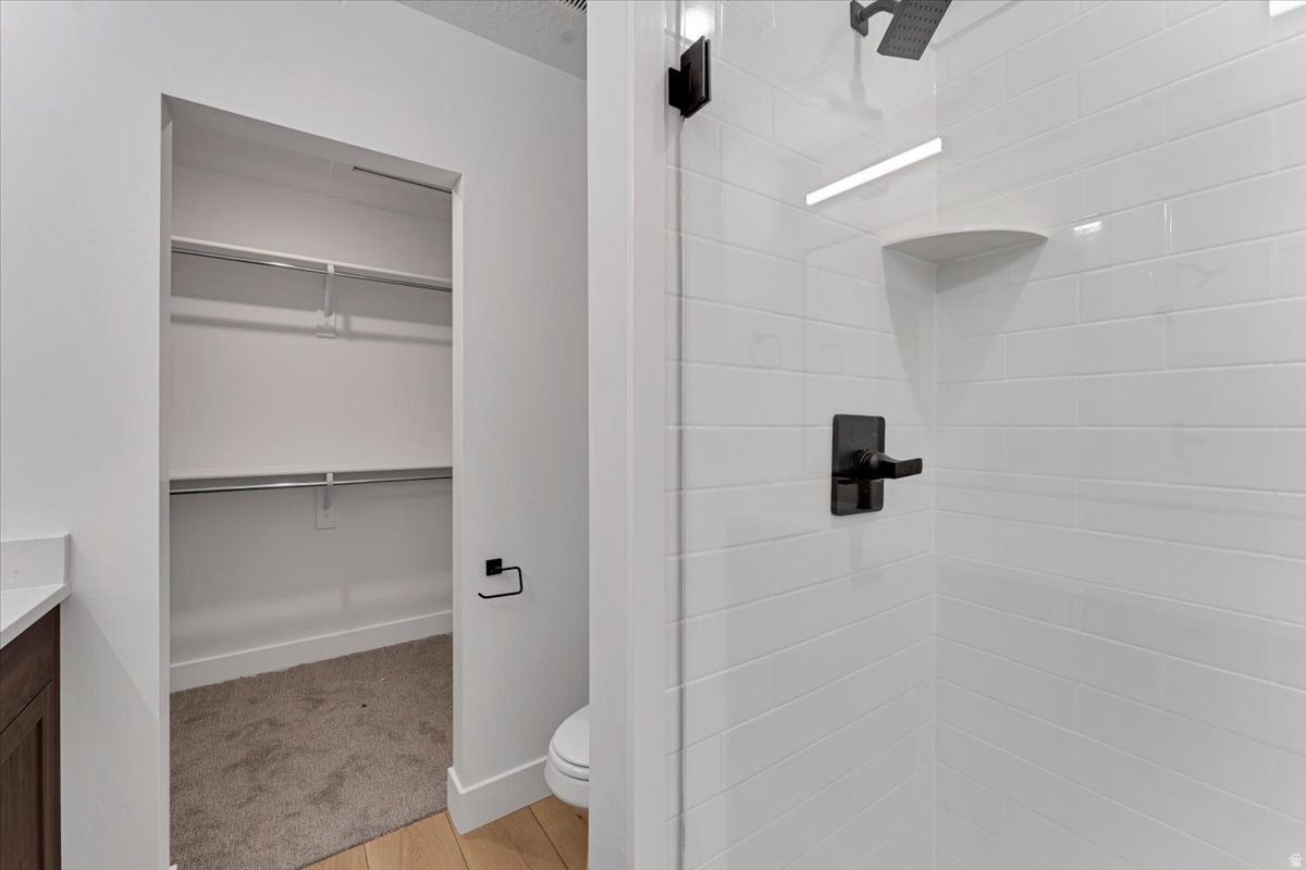 COTTONWOOD CREEK TOWNHOMES - Residential