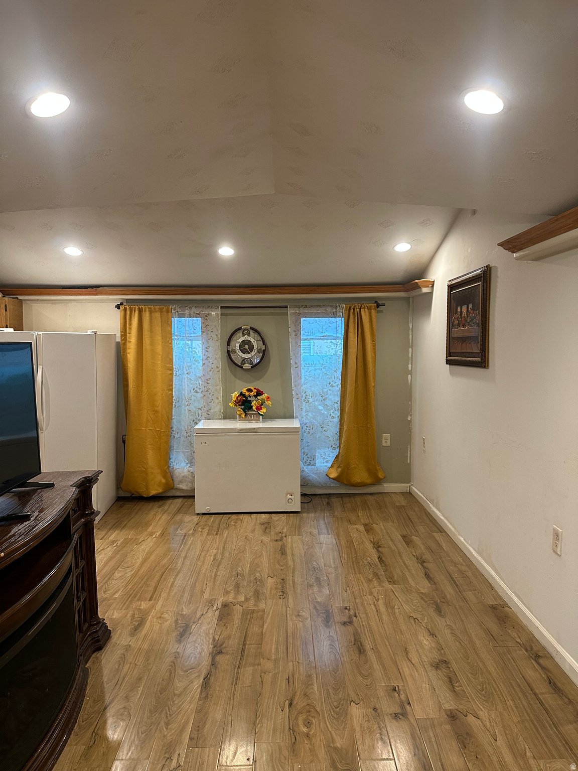 GLENDALE GARDENS - Residential