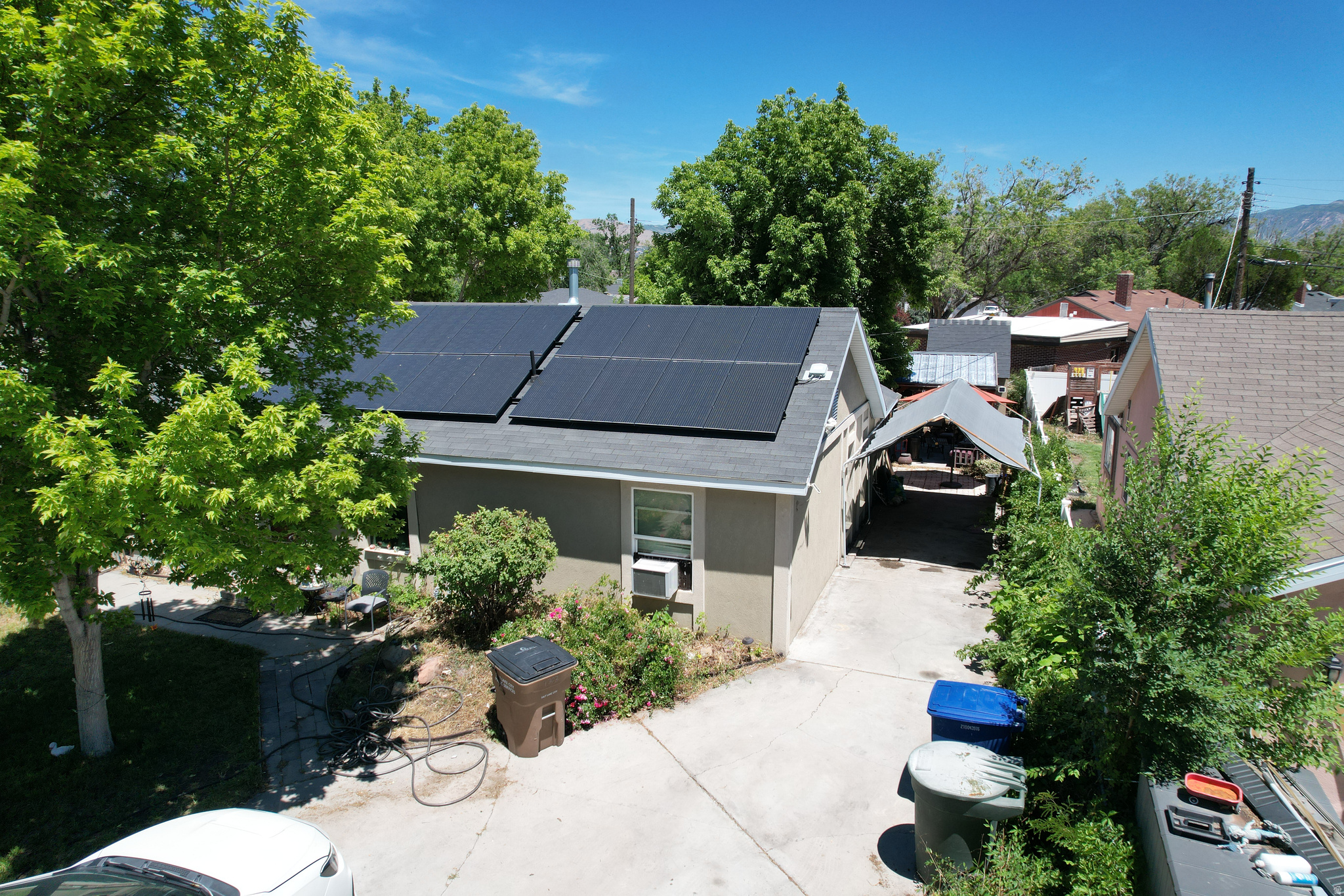 GLENDALE GARDENS - Residential