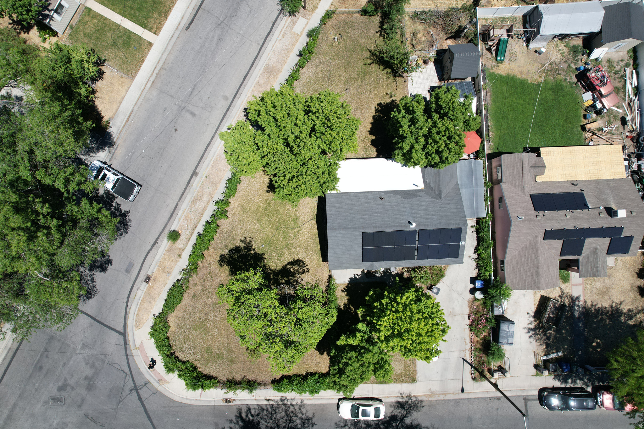 GLENDALE GARDENS - Residential