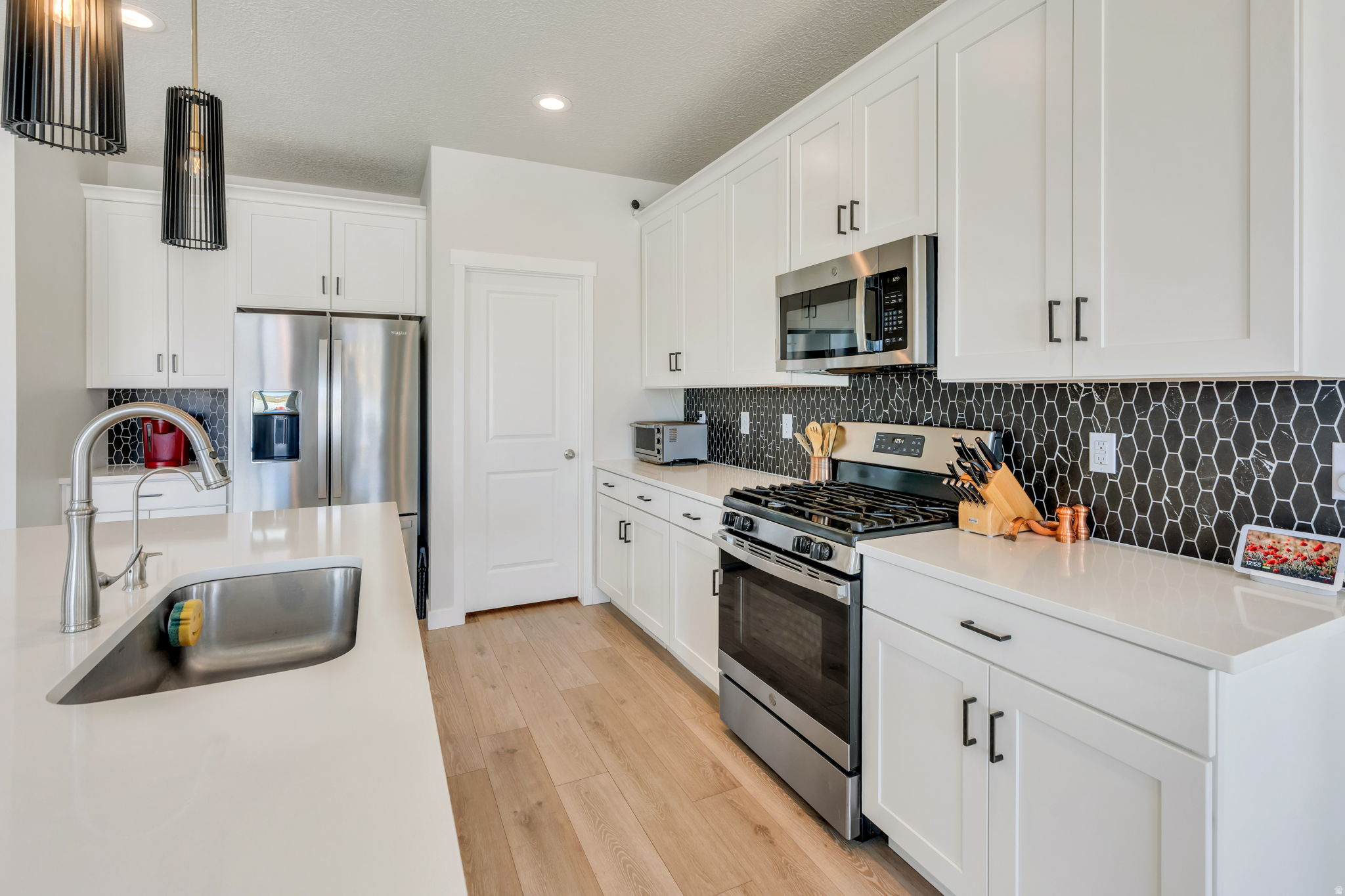 OQUIRRH WEST PHASE 1 - Residential