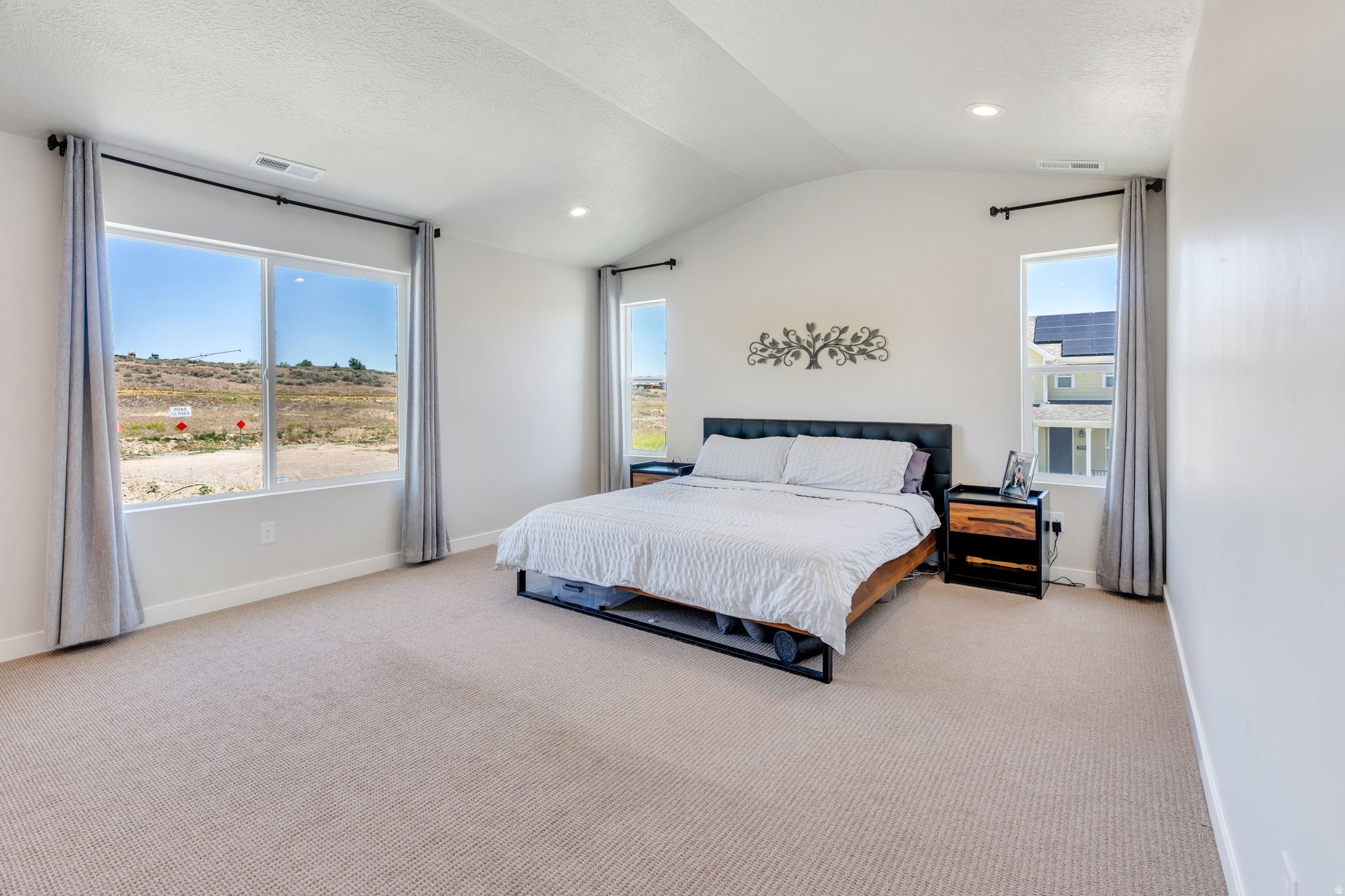 OQUIRRH WEST PHASE 1 - Residential