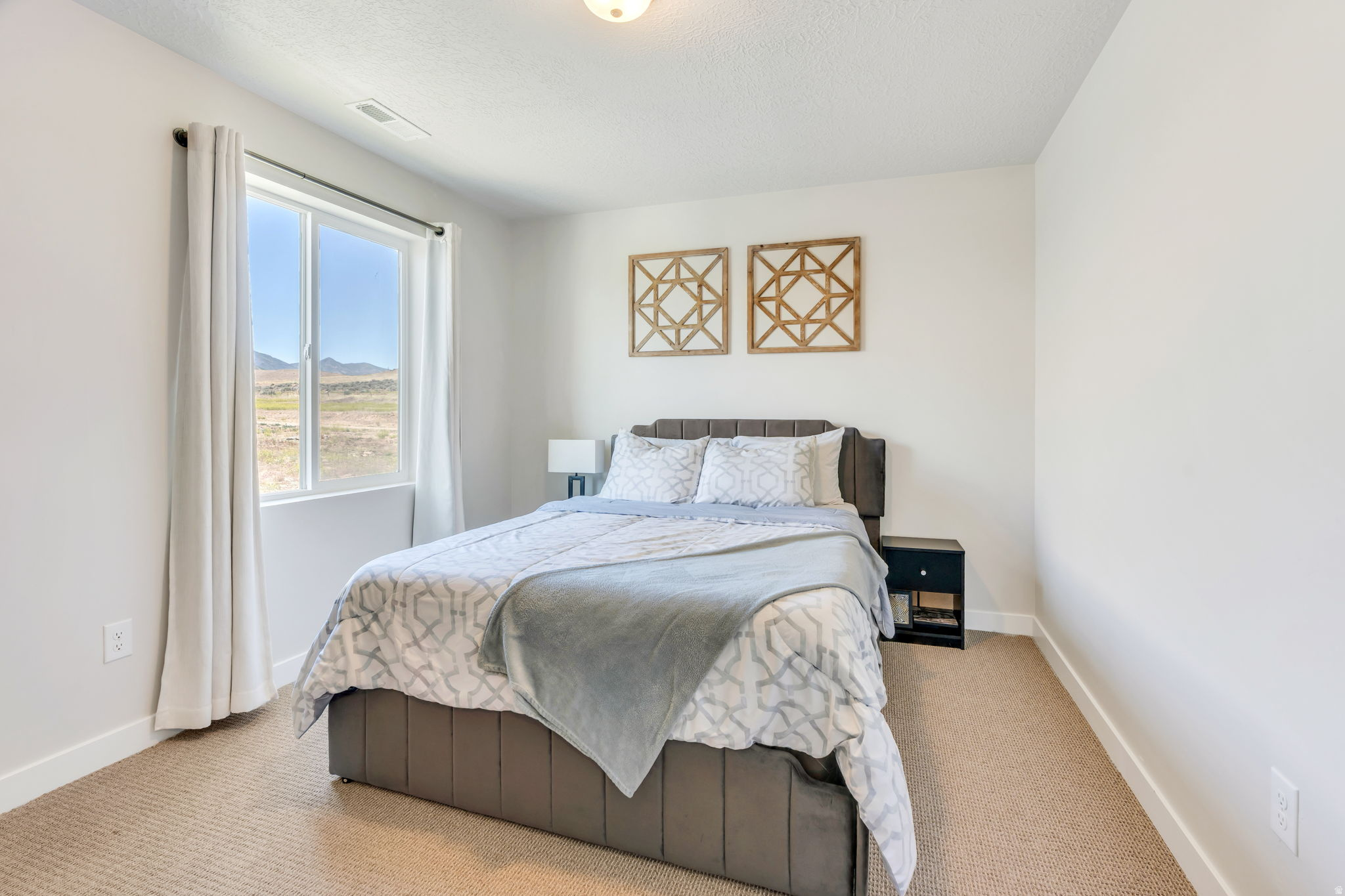 OQUIRRH WEST PHASE 1 - Residential