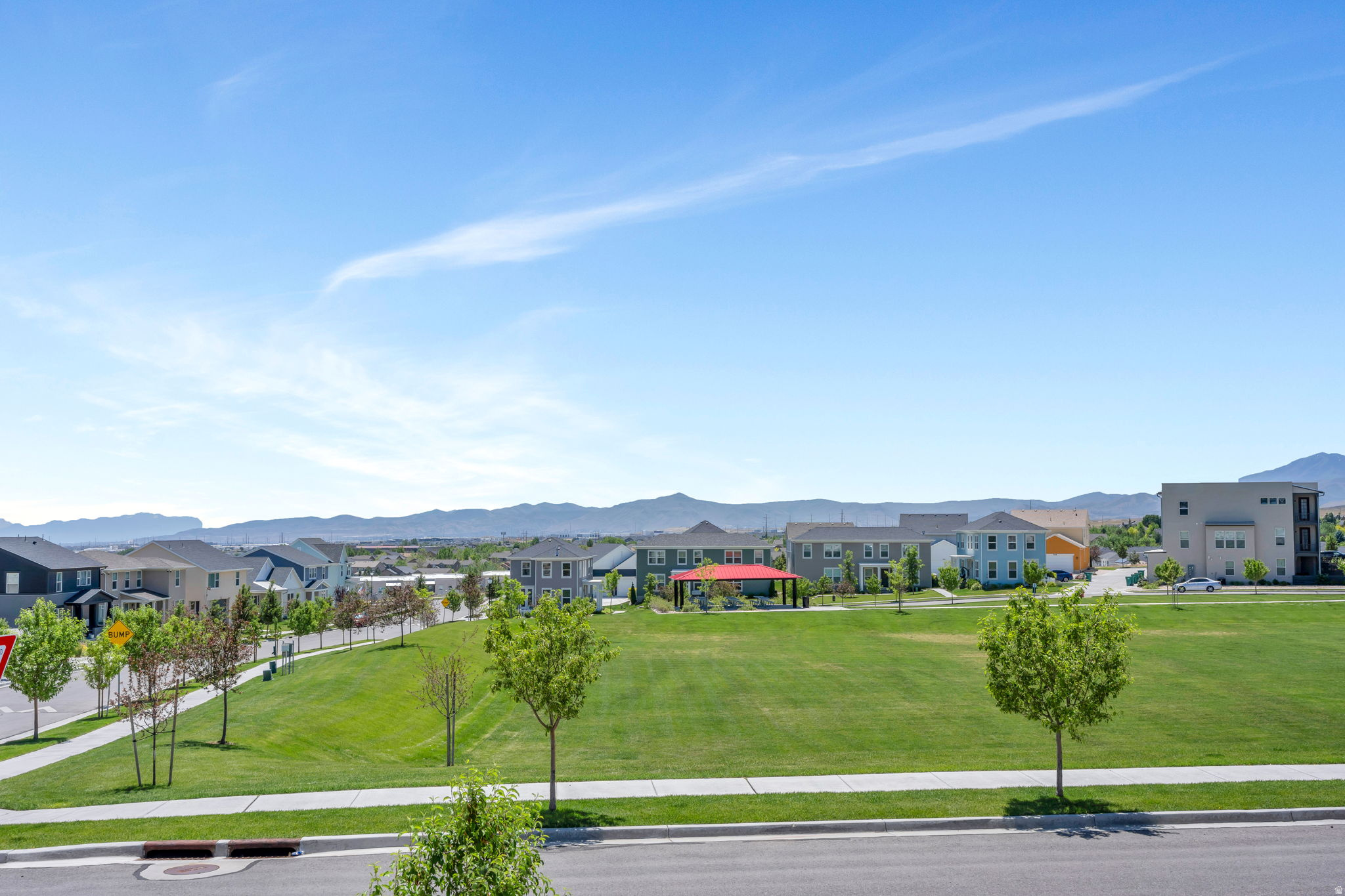 OQUIRRH WEST PHASE 1 - Residential