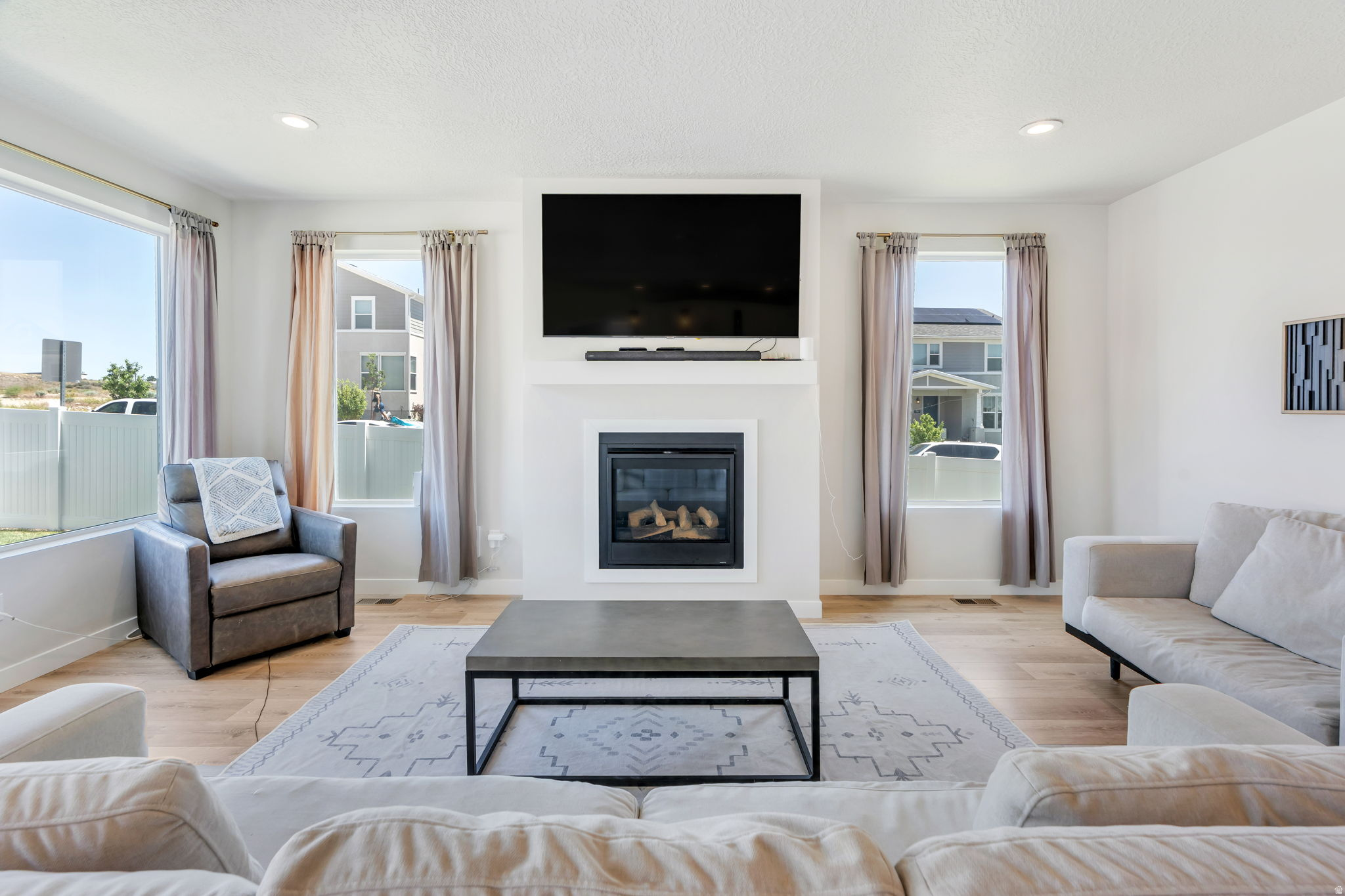OQUIRRH WEST PHASE 1 - Residential