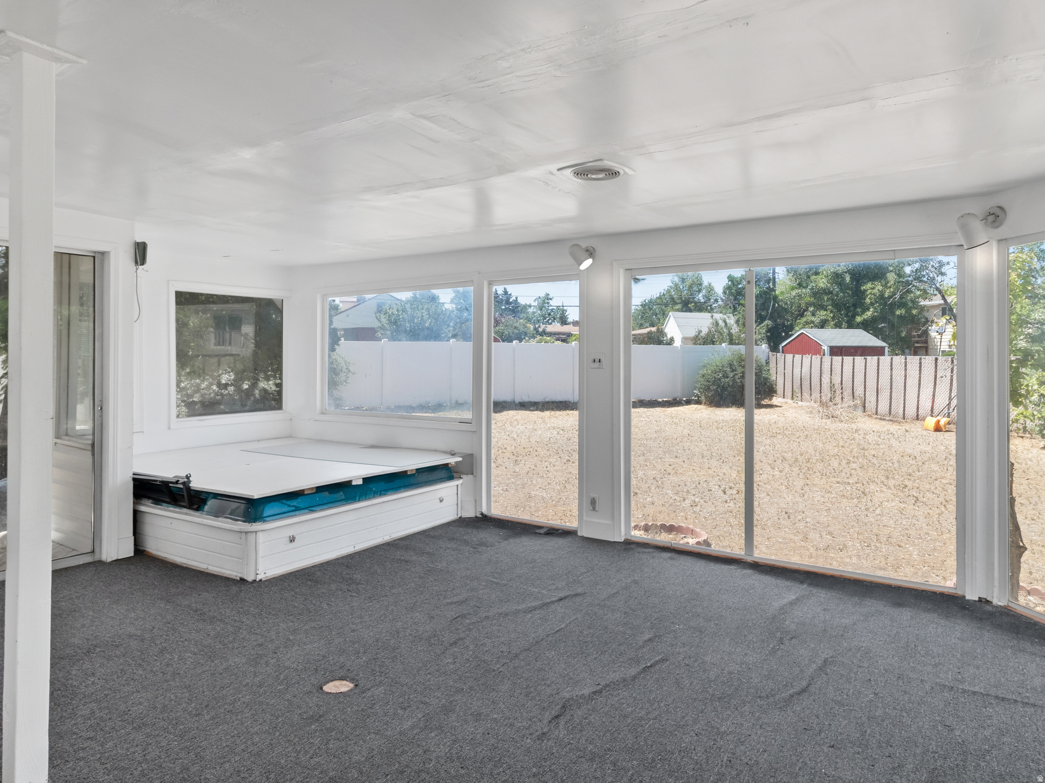 MEADOW PARK - Residential