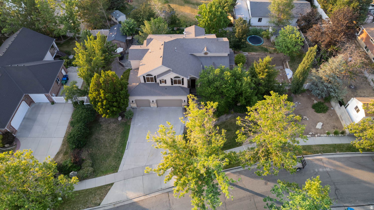 WILLOW VIEW - Residential