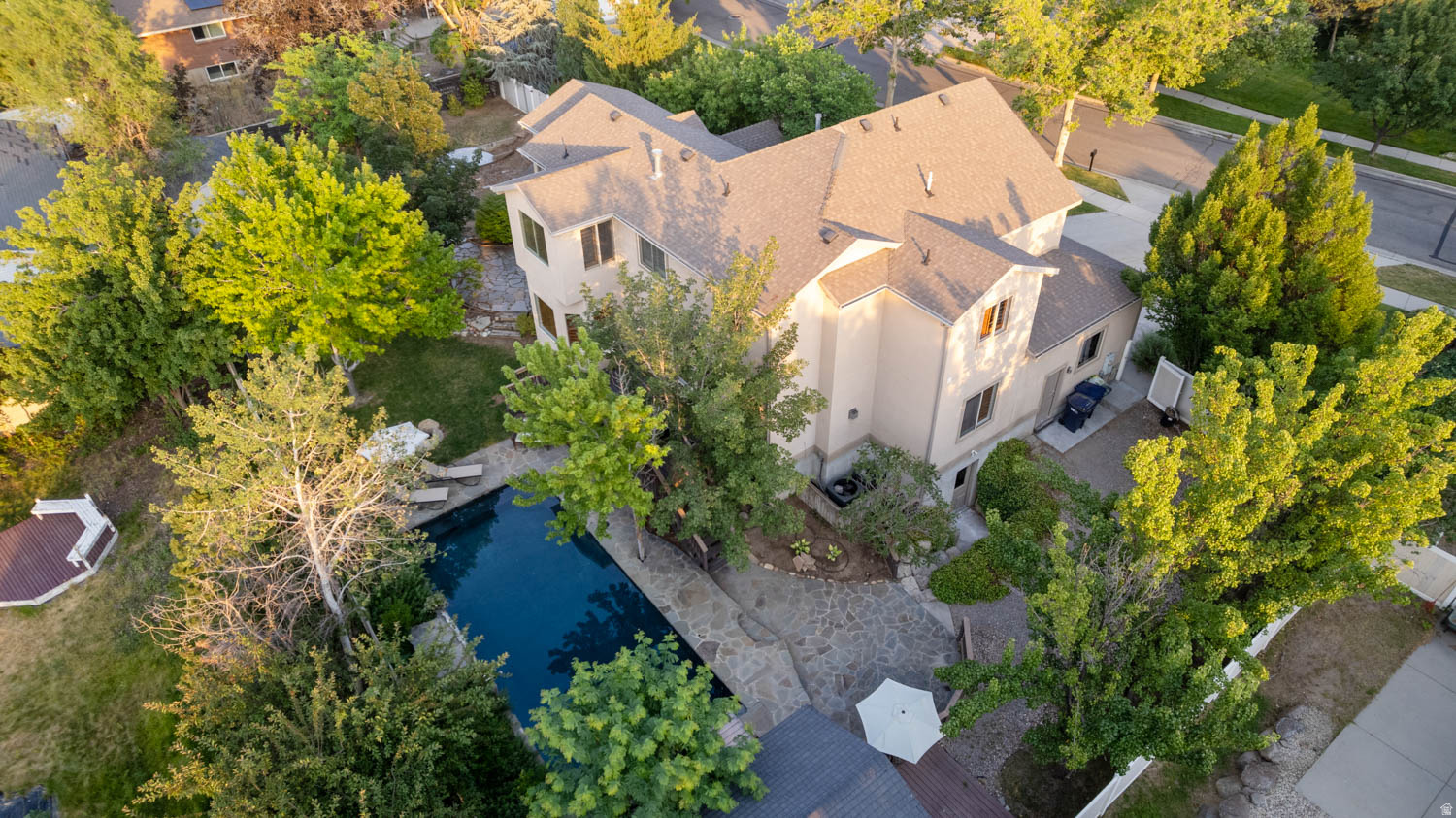 WILLOW VIEW - Residential