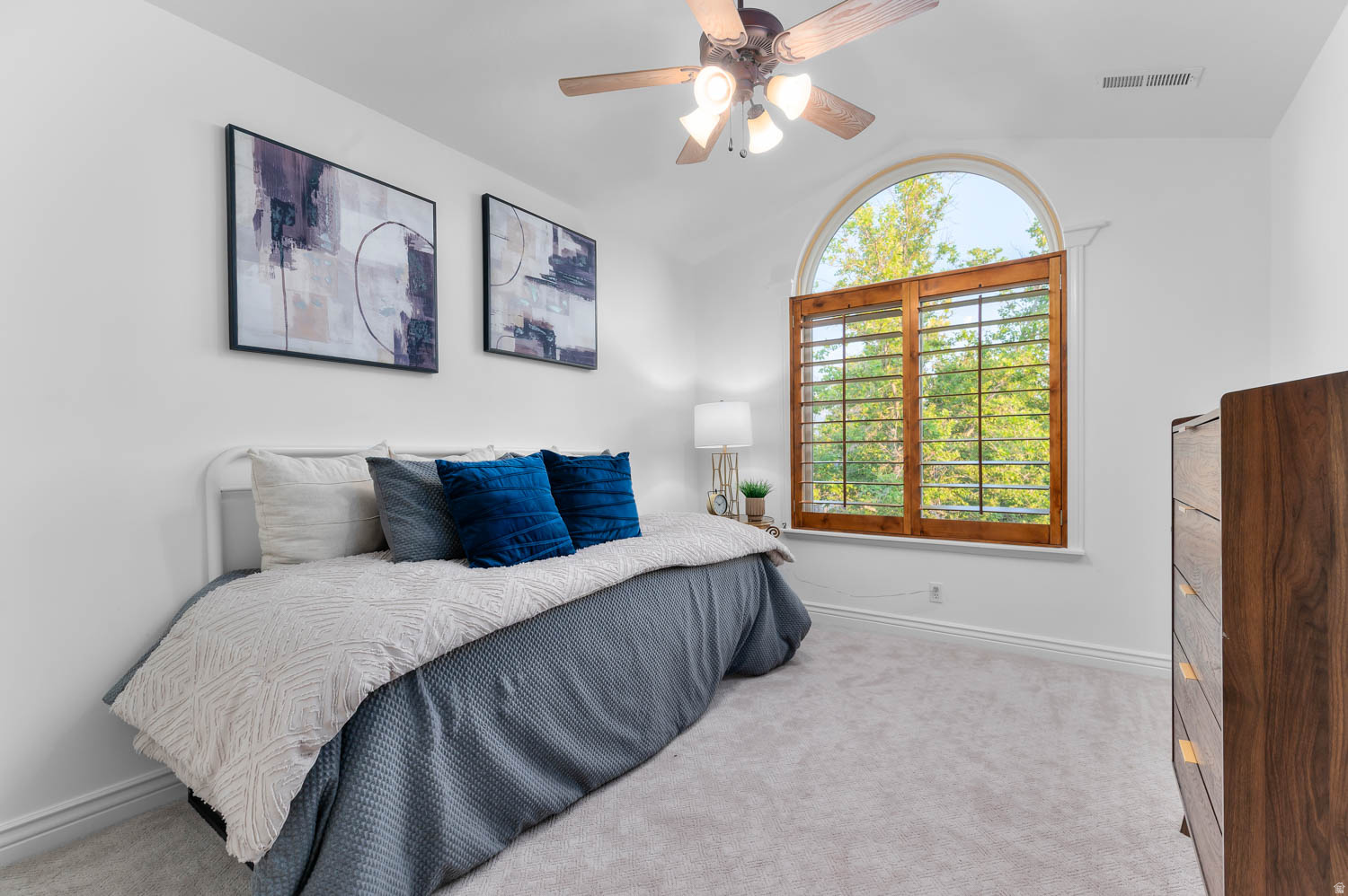 WILLOW VIEW - Residential
