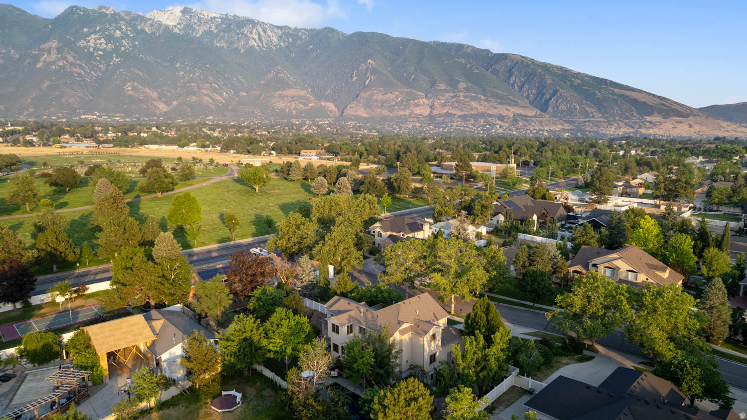 WILLOW VIEW - Residential