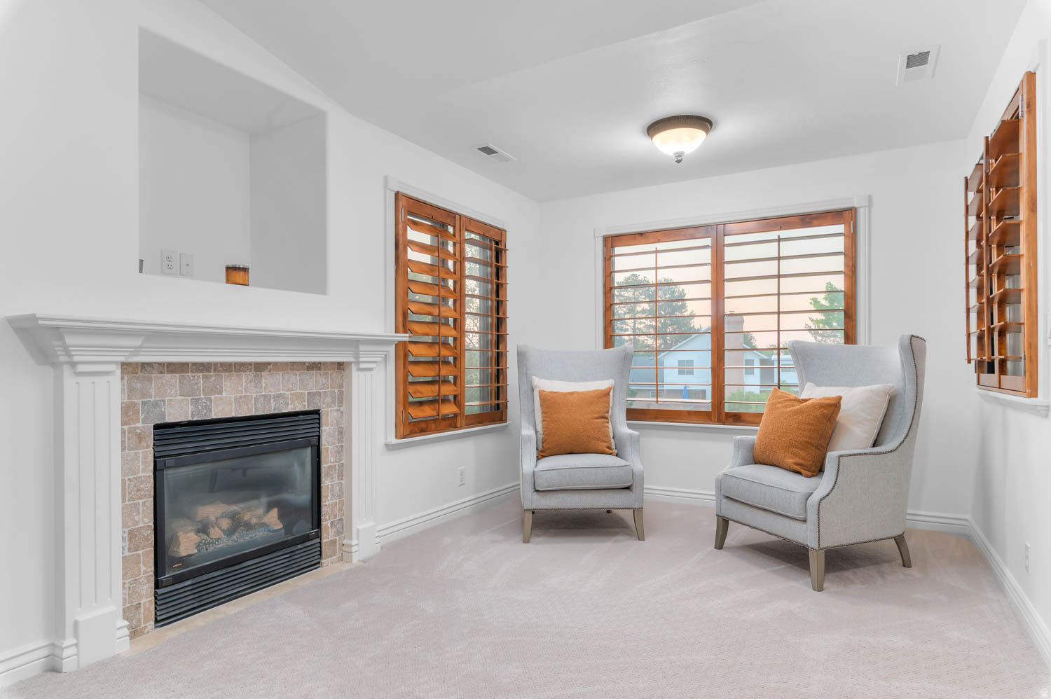 WILLOW VIEW - Residential