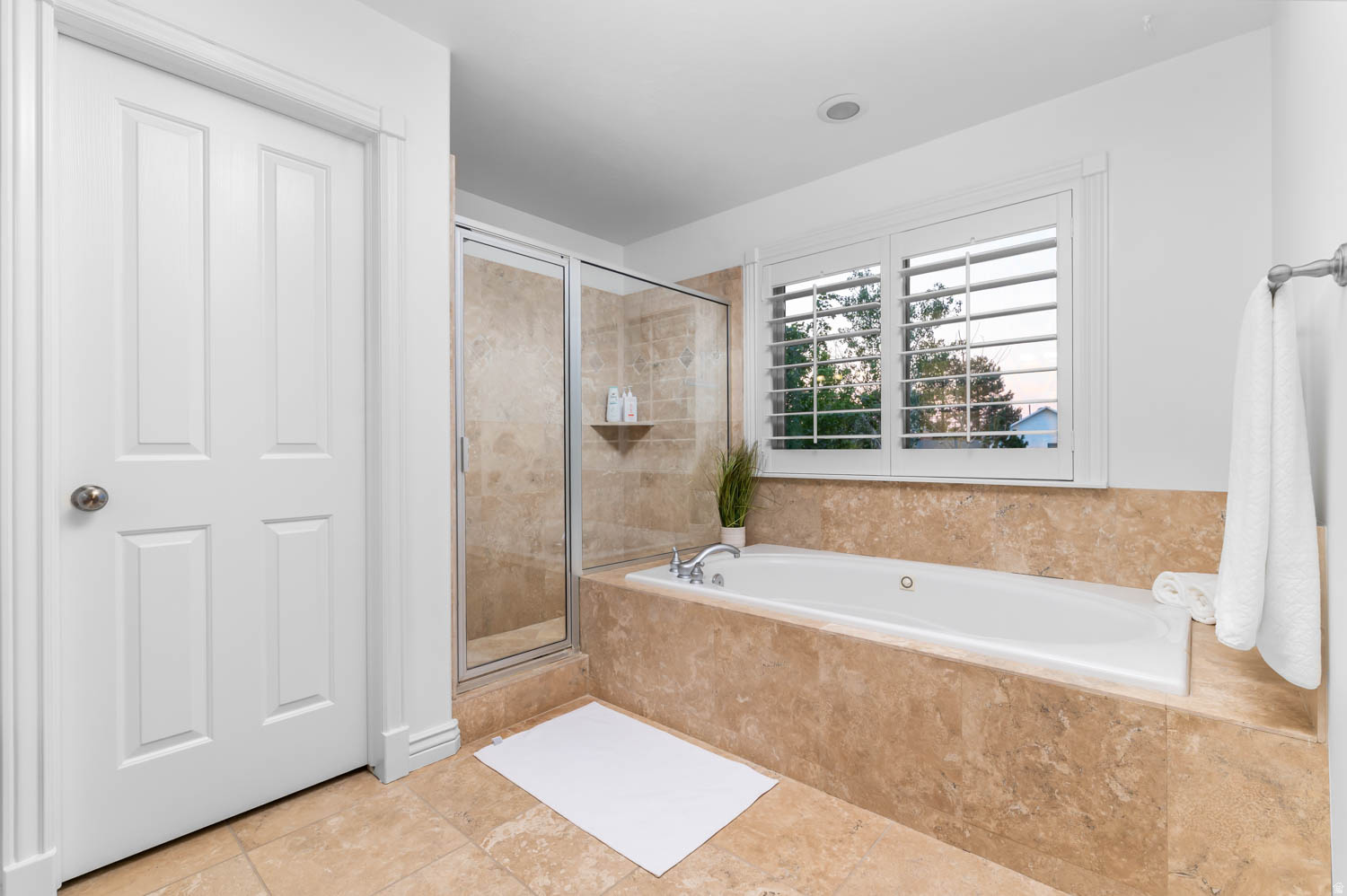 WILLOW VIEW - Residential