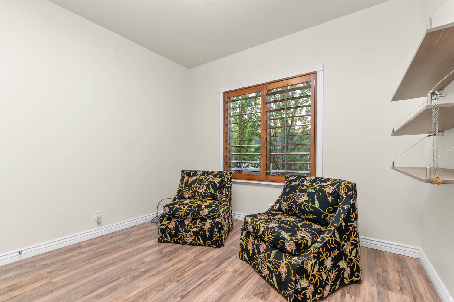WILLOW VIEW - Residential