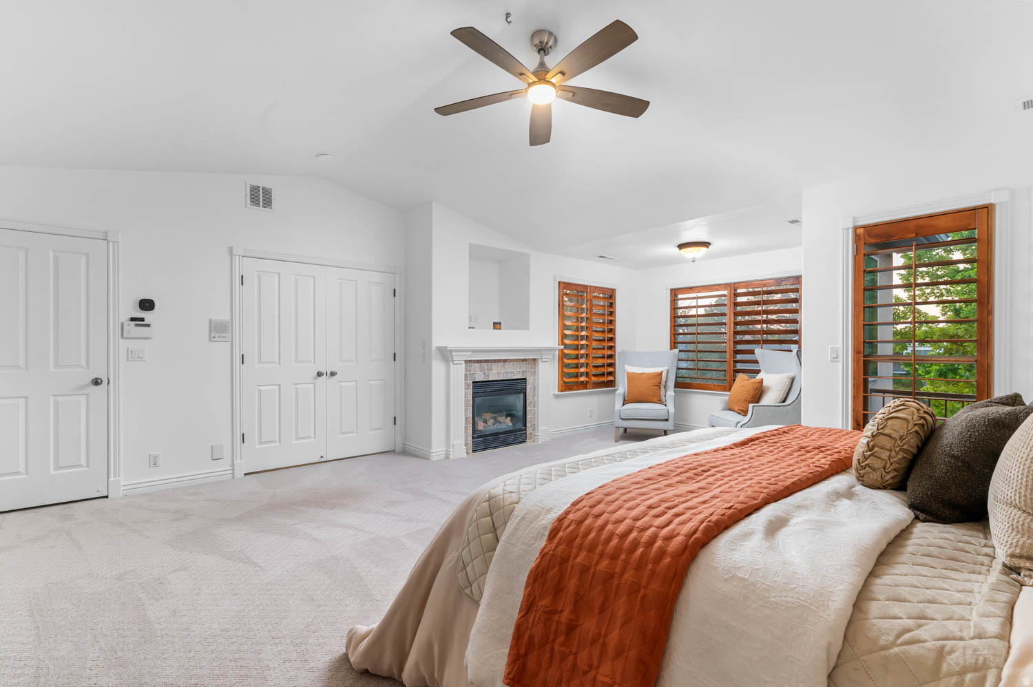 WILLOW VIEW - Residential