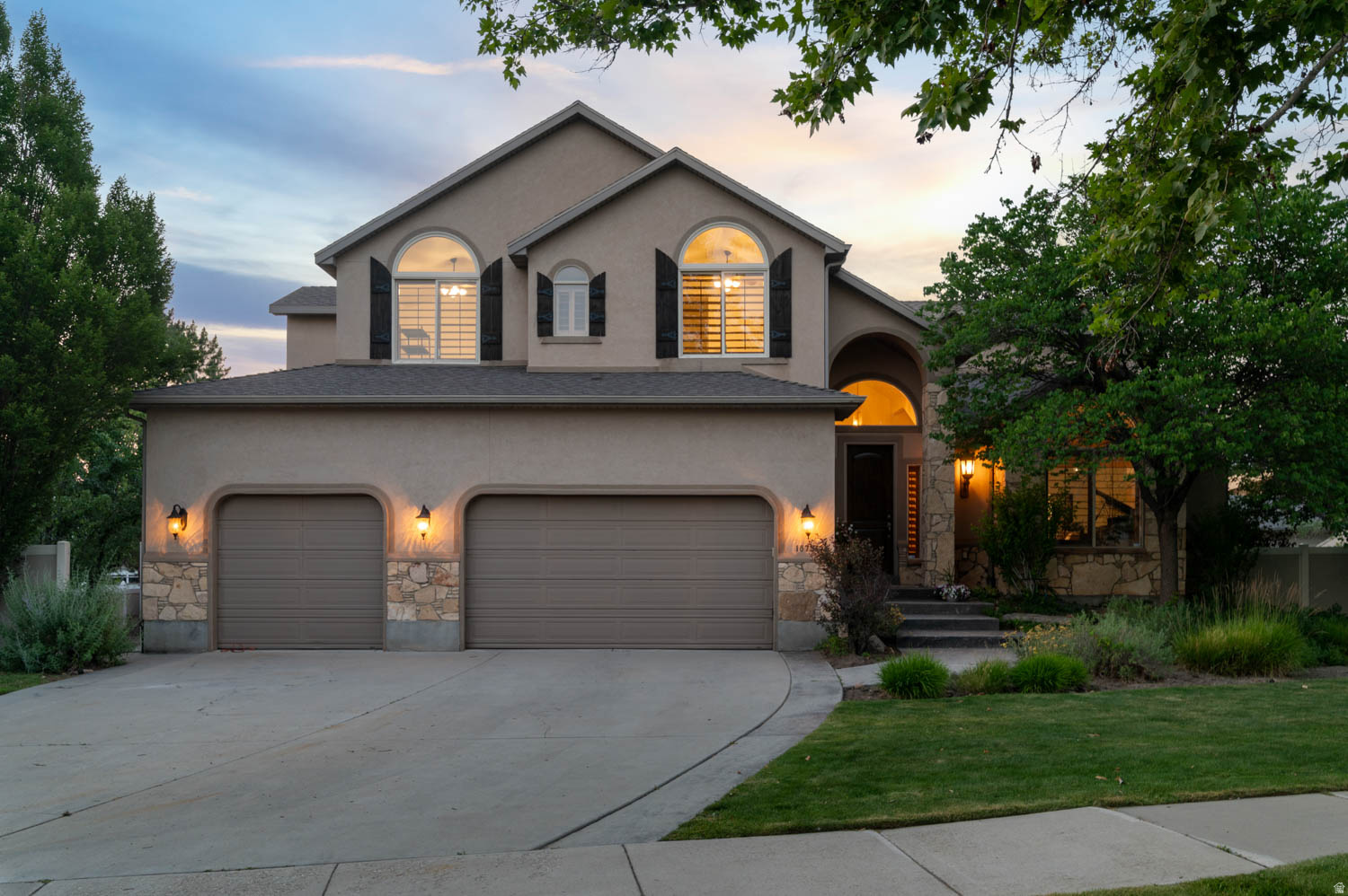WILLOW VIEW - Residential