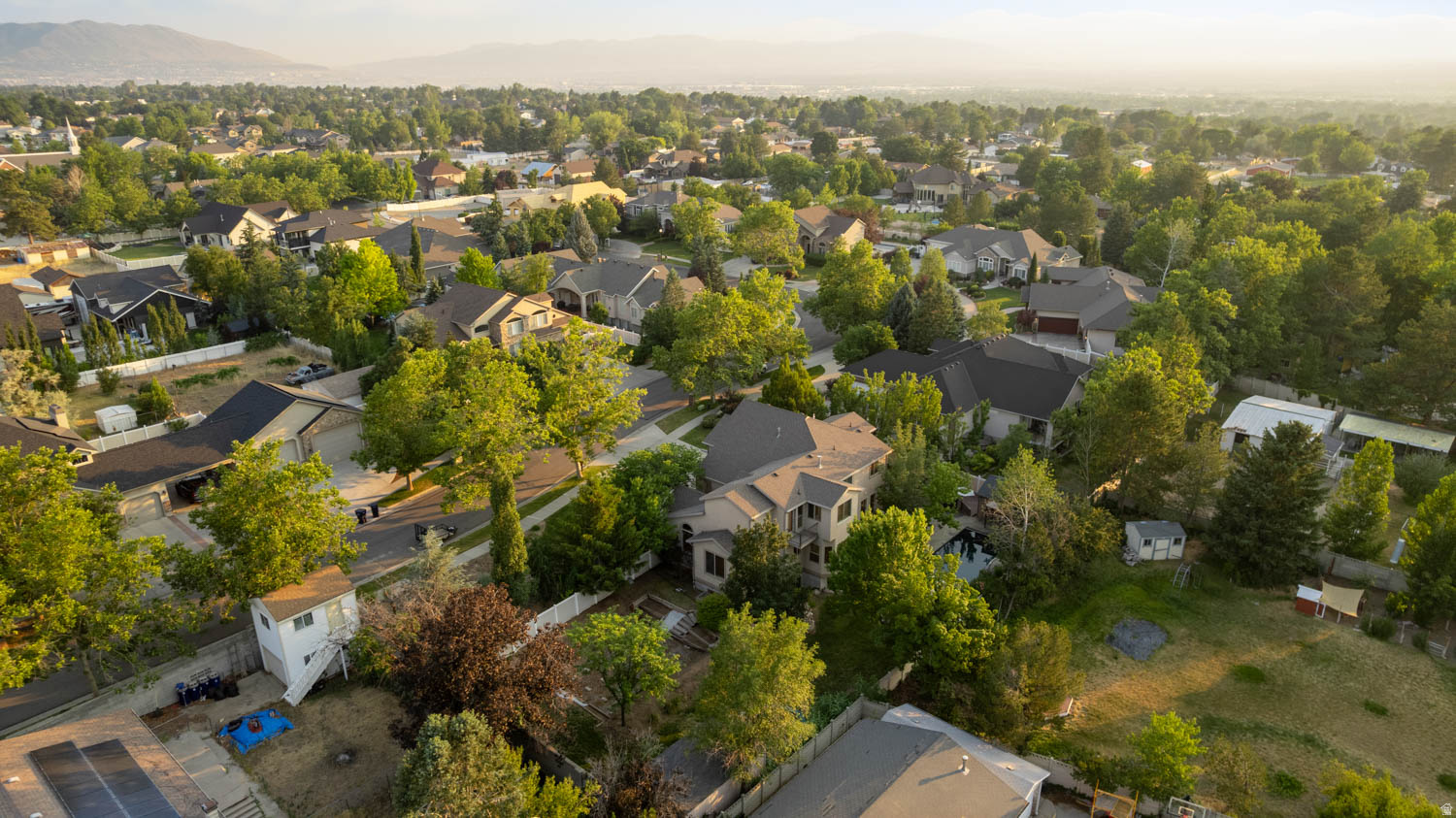 WILLOW VIEW - Residential
