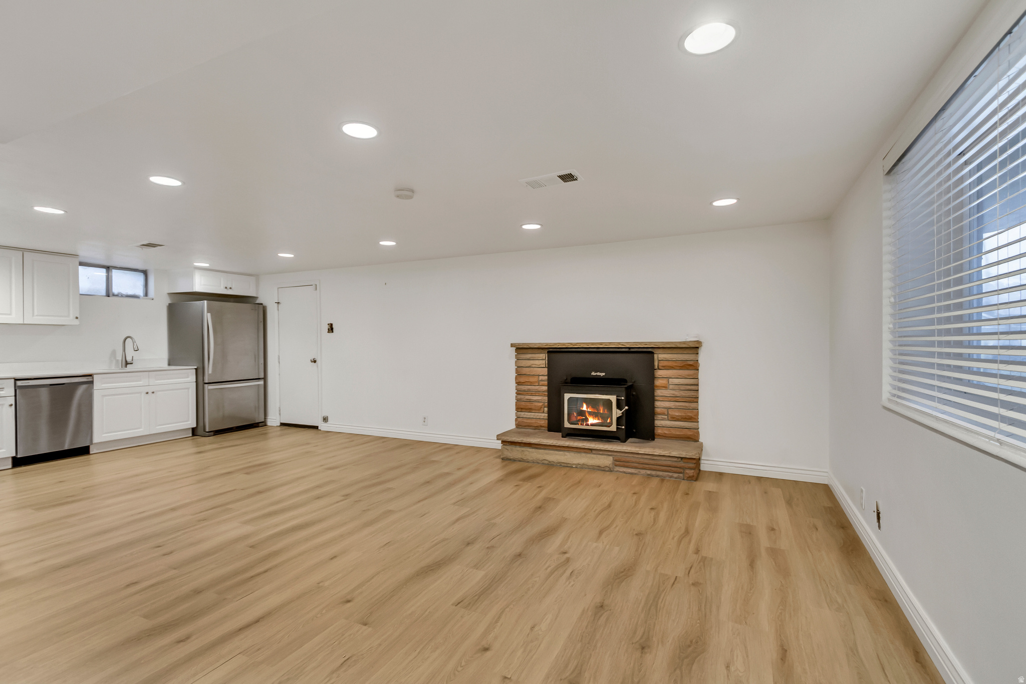 VEGAS SUB - Residential