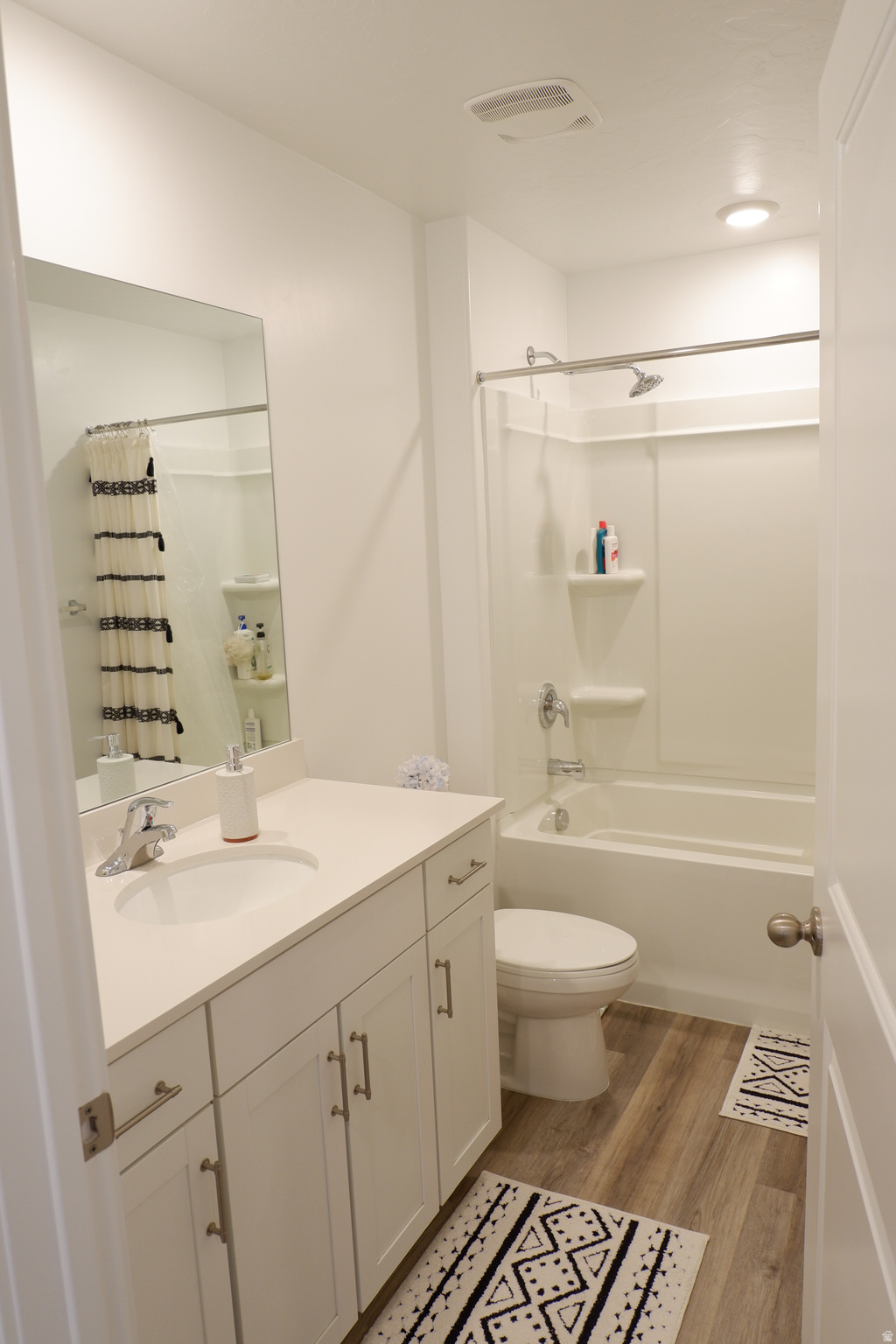 OSPREY TOWNHOMES - Residential