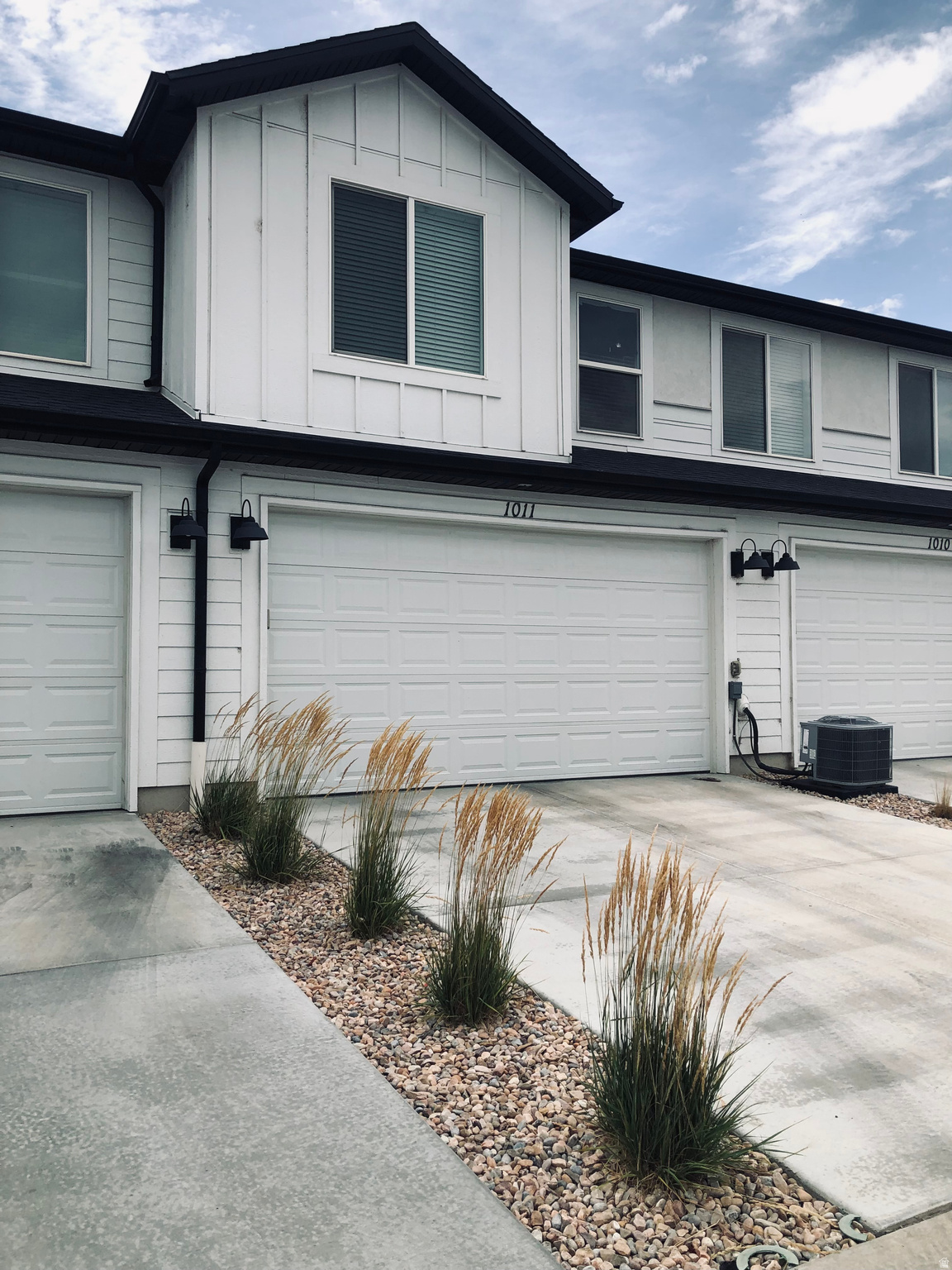 OSPREY TOWNHOMES - Residential