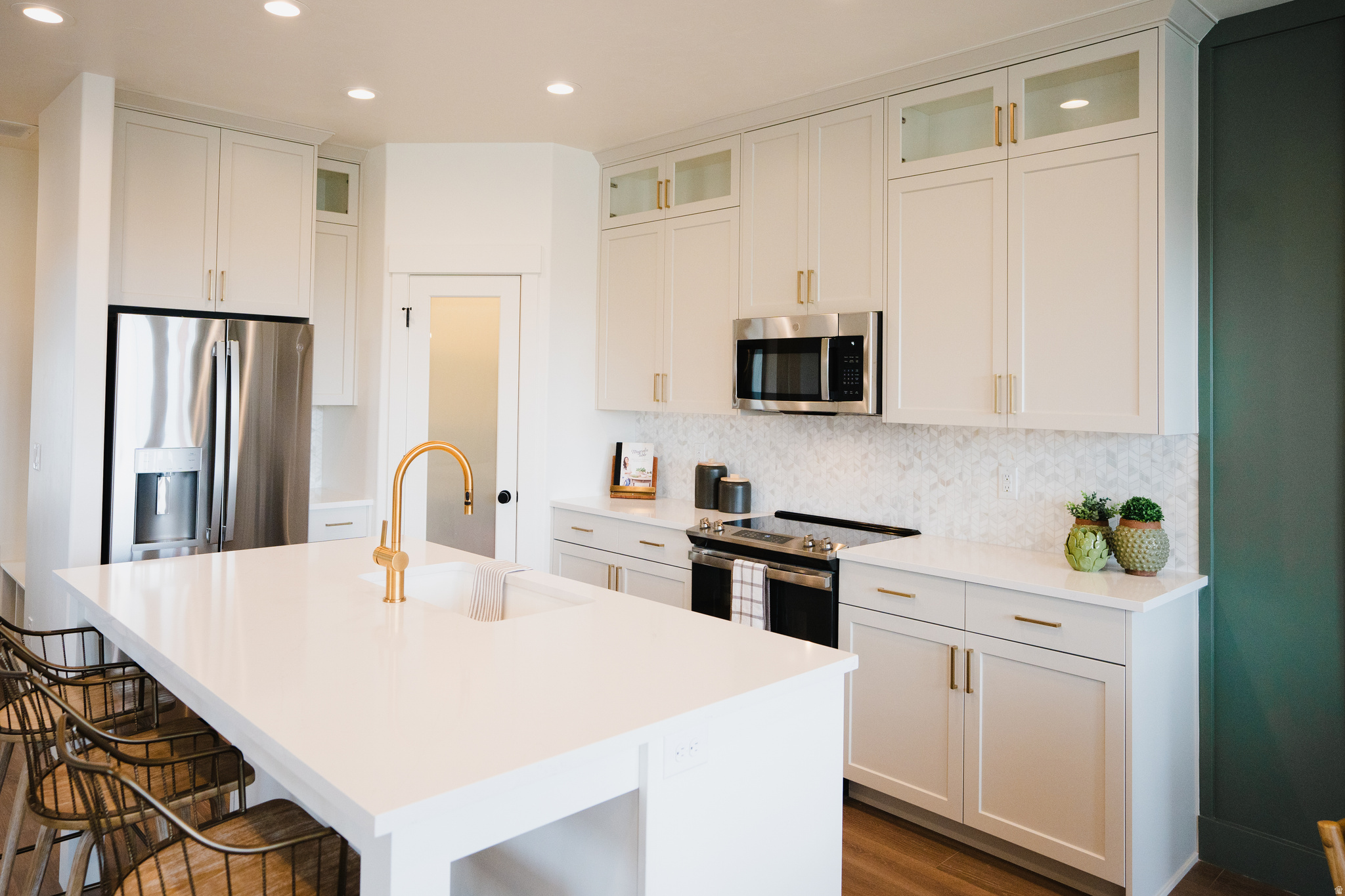 RIVER RUN - Residential