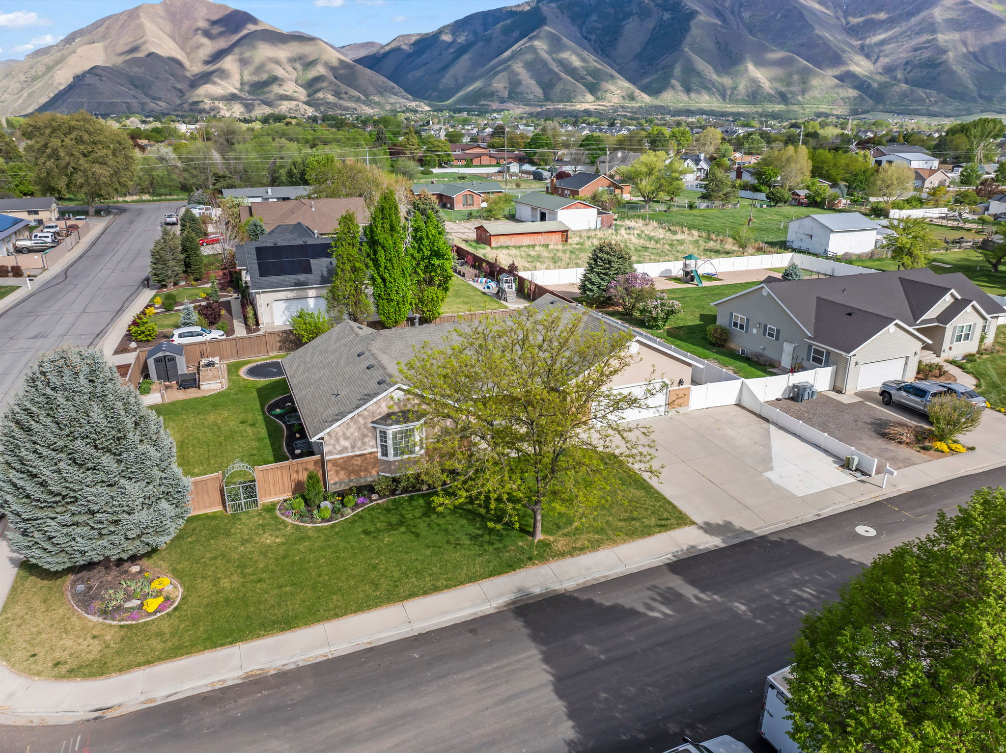 MAPLETON - Residential