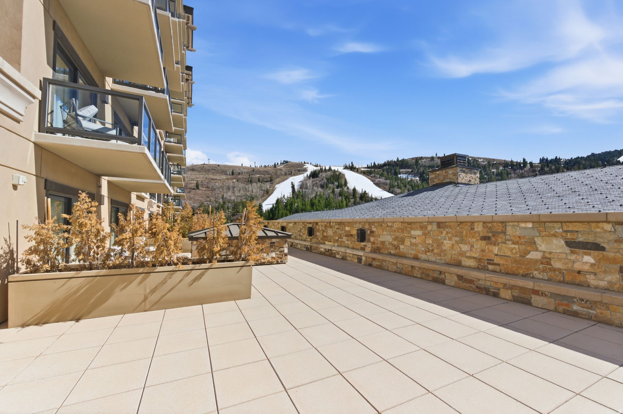 ST REGIS - Residential