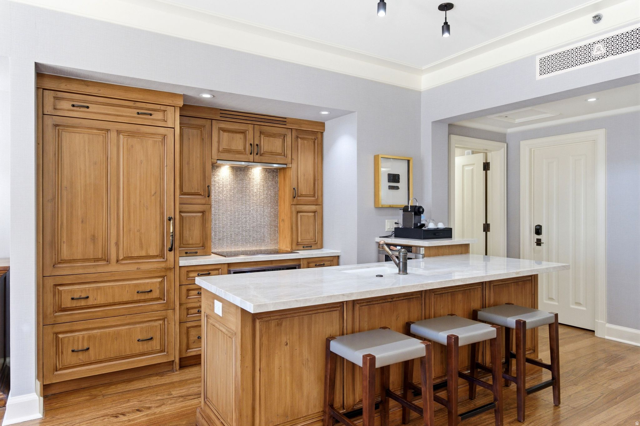 ST REGIS - Residential