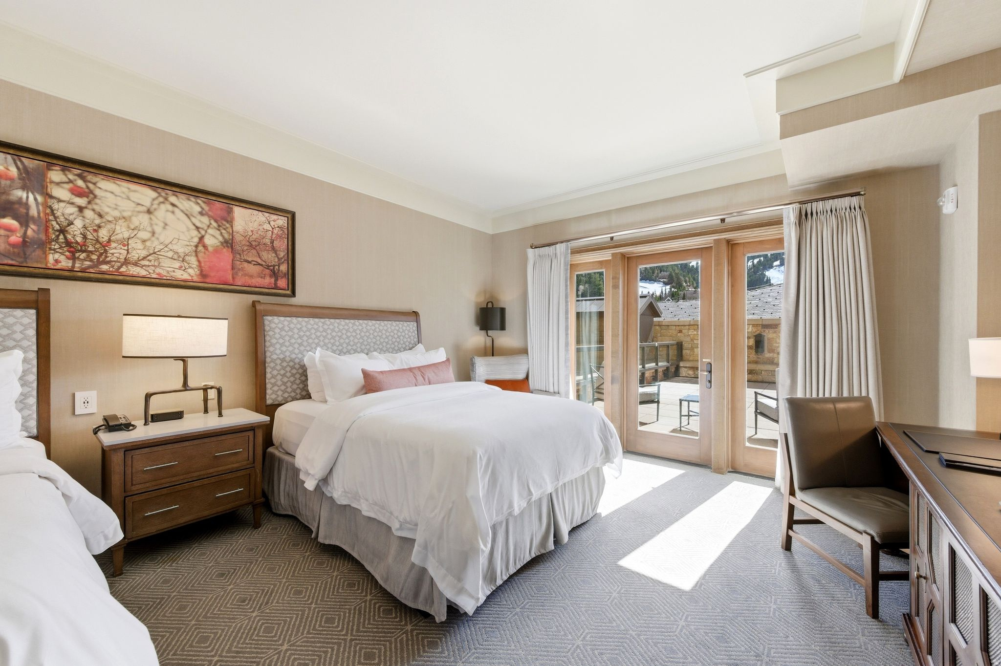 ST REGIS - Residential
